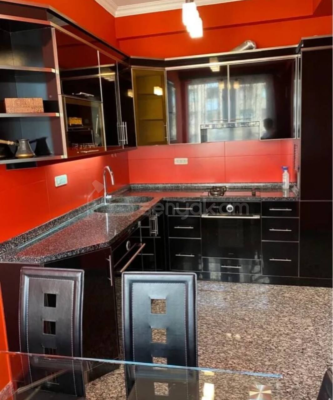 3 Սենյականոց Բնակարան, 115քմ, 8/11 հարկ, Կապիտալ Վերանորոգված