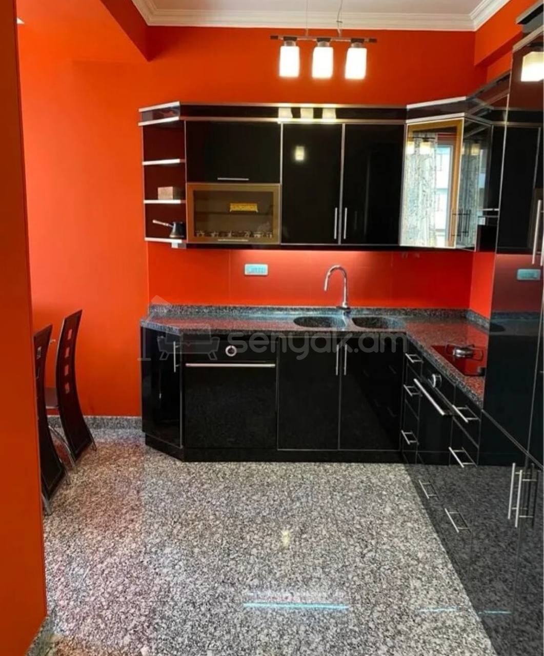 3 Սենյականոց Բնակարան, 115քմ, 8/11 հարկ, Կապիտալ Վերանորոգված