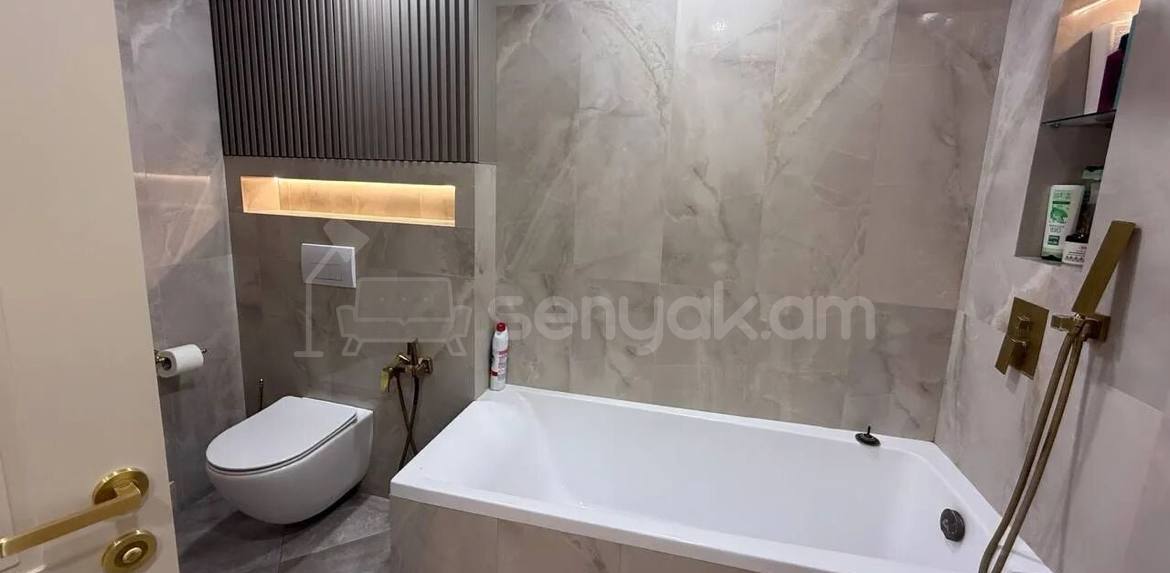 3 Սենյականոց Բնակարան, 83քմ, 5/15 հարկ, Կապիտալ Վերանորոգված