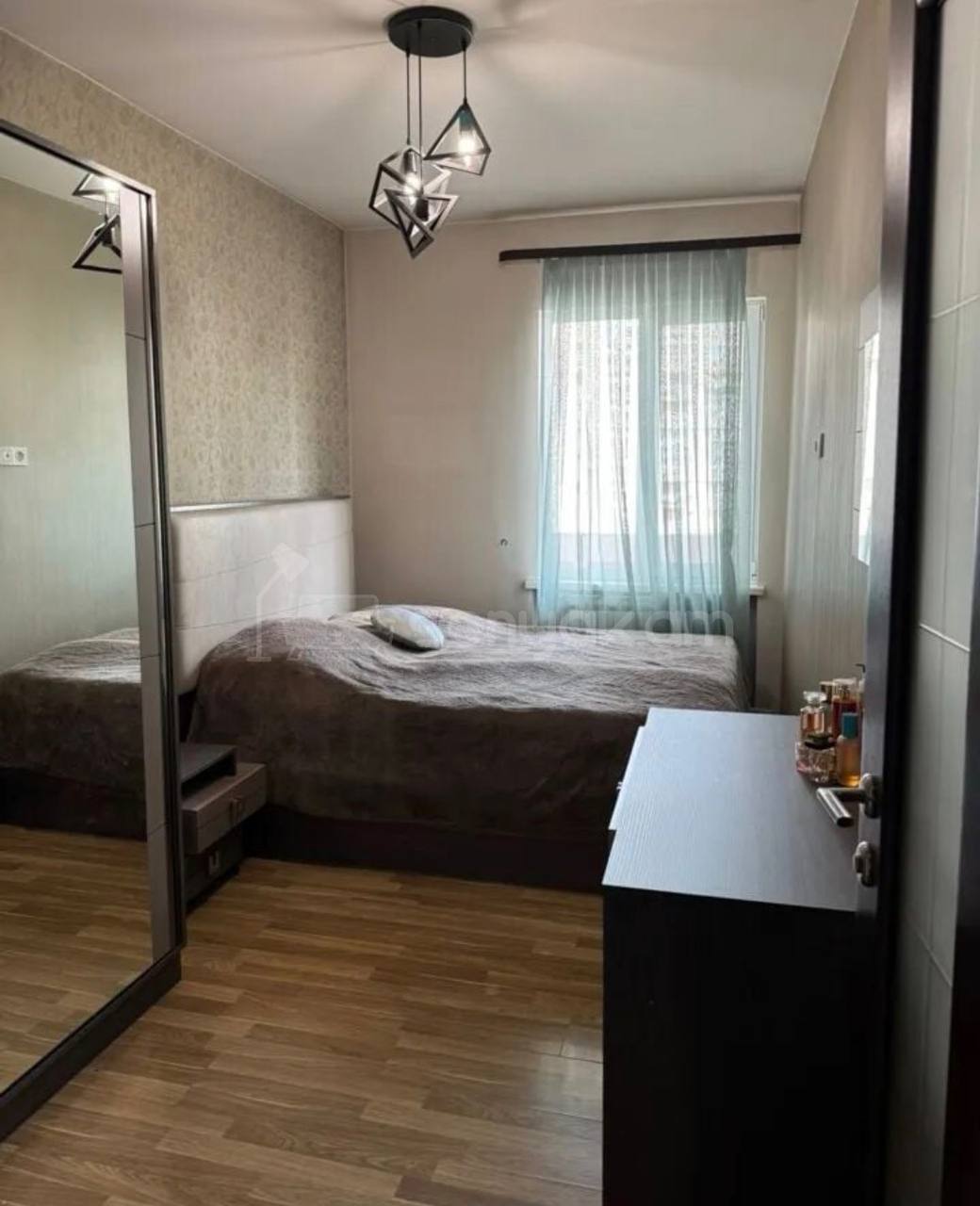 4 Սենյականոց Բնակարան, 99քմ, 4/9 հարկ, Կապիտալ Վերանորոգված