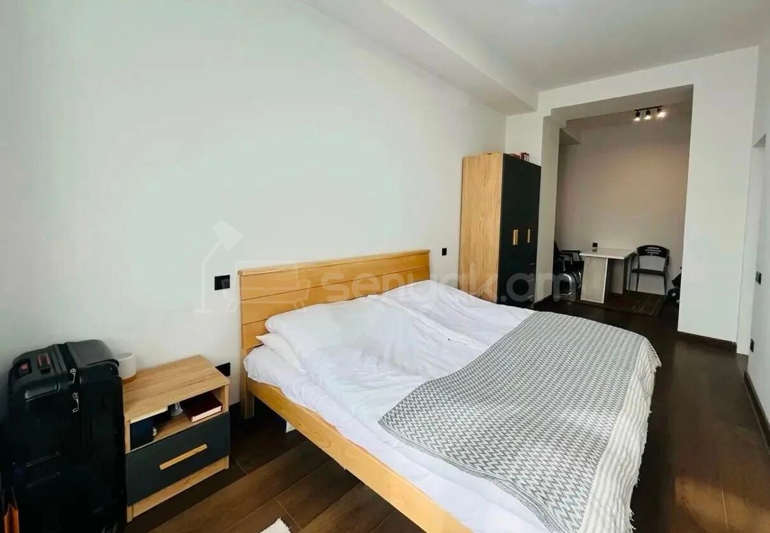 3 Սենյականոց Բնակարան Նորակառույցում, 91քմ, 8/8 հարկ, Դիզայներական Վերանորոգված