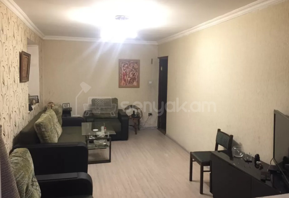 2 Սենյականոց Բնակարան, 75քմ, 1/5 հարկ, Նորմալ Վիճակում