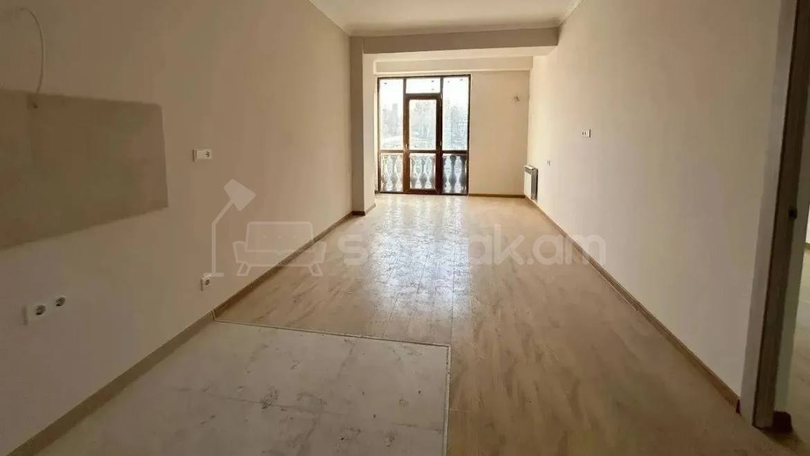 2 Սենյականոց Բնակարան, 46քմ, 6/8 հարկ, Կապիտալ Վերանորոգված