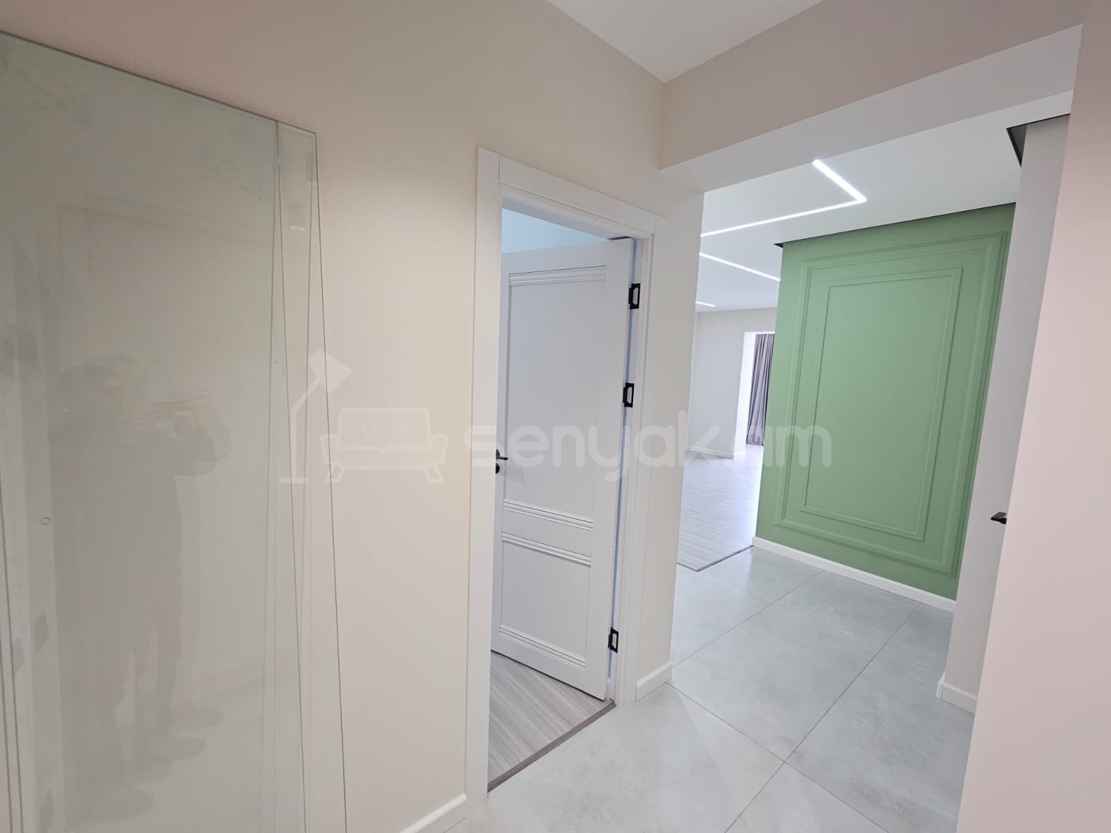 2 Սենյականոց Բնակարան, 44քմ, 9/9 հարկ, Կապիտալ Վերանորոգված