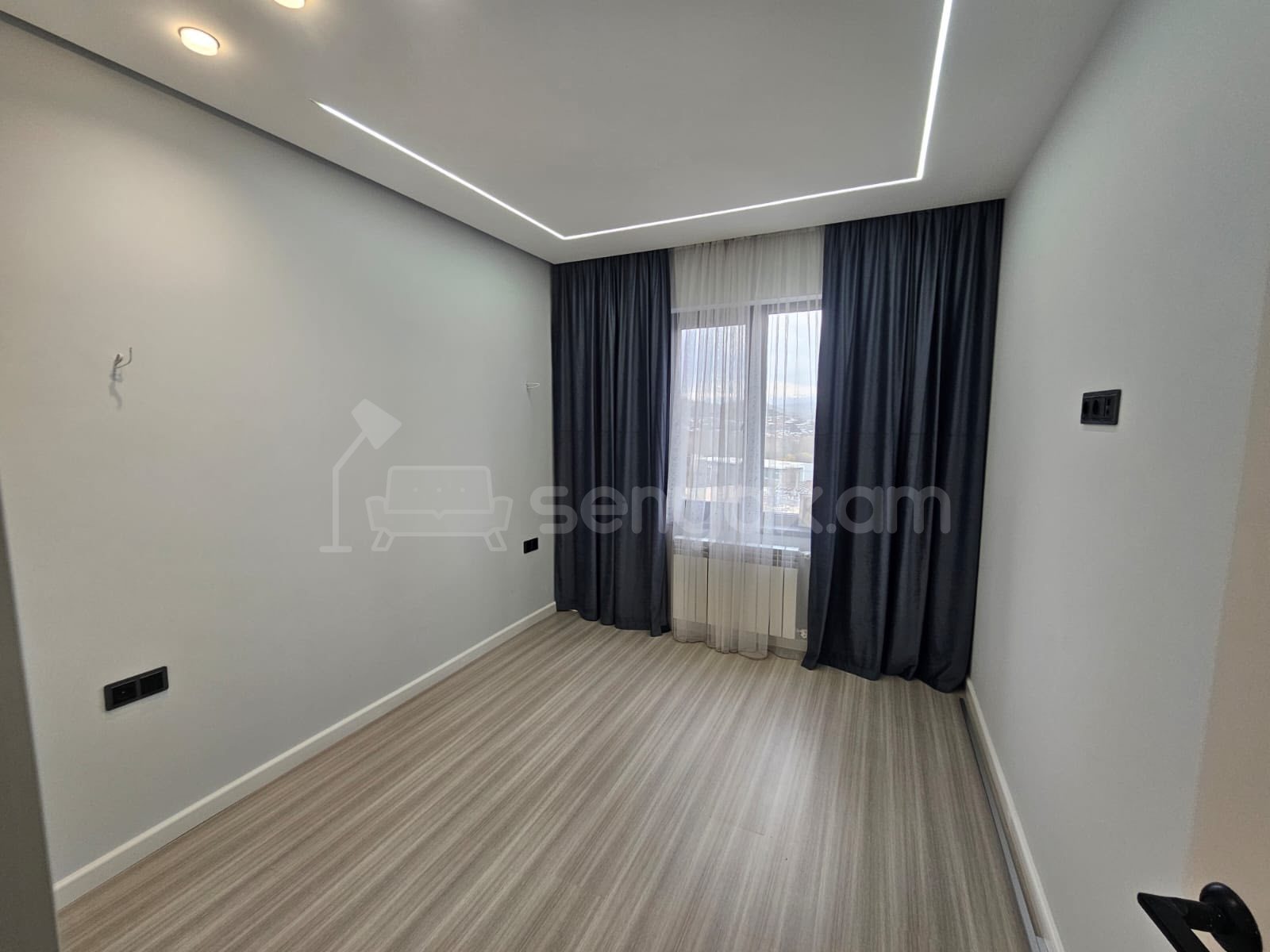 2 Սենյականոց Բնակարան, 44քմ, 9/9 հարկ, Կապիտալ Վերանորոգված