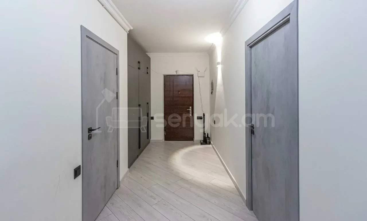 3 Սենյականոց Բնակարան Նորակառույցում, 81քմ, 4/12 հարկ, Կապիտալ Վերանորոգված