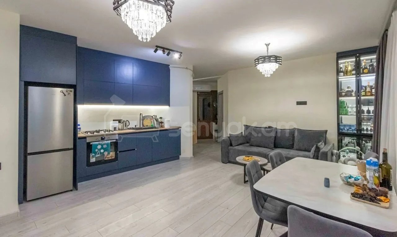 3 Սենյականոց Բնակարան, 81քմ, 4/12 հարկ, Կապիտալ Վերանորոգված