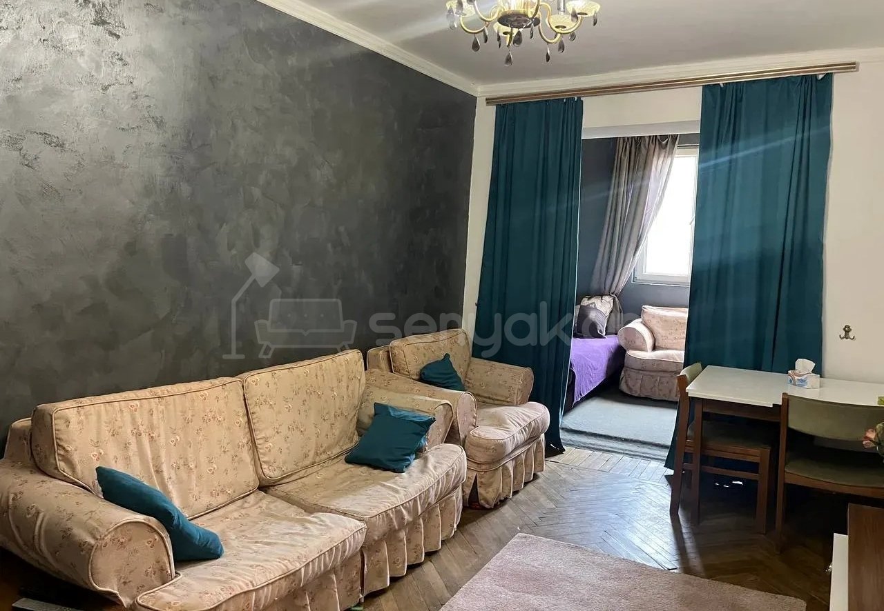 3 Սենյականոց Բնակարան Քարե Շենքում, 54քմ, 3/4 հարկ, Կապիտալ Վերանորոգված