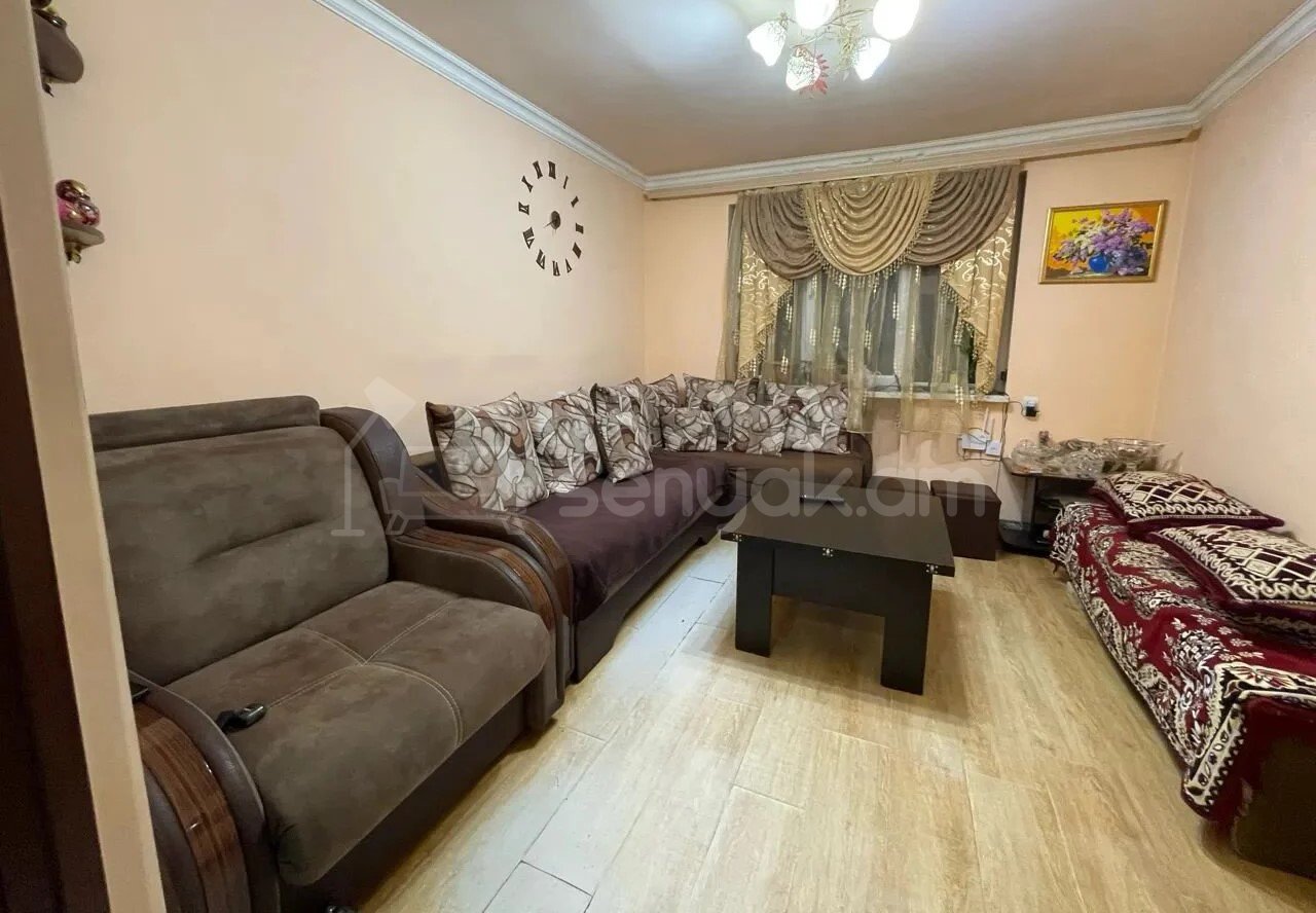 2 Սենյականոց Բնակարան, 58քմ, 2/4 հարկ, Նորմալ Վիճակում