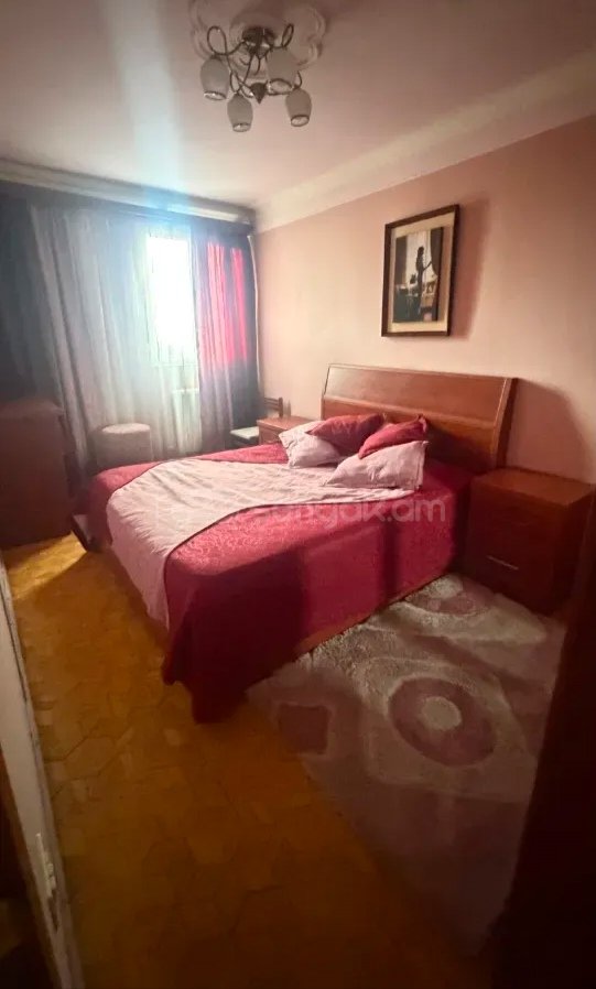 3 Սենյականոց Բնակարան, 75քմ, 4/16 հարկ, Նորմալ Վիճակում, Կահավորված