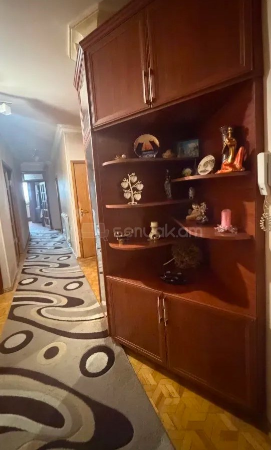 3 Սենյականոց Բնակարան, 75քմ, 4/16 հարկ, Նորմալ Վիճակում, Կահավորված