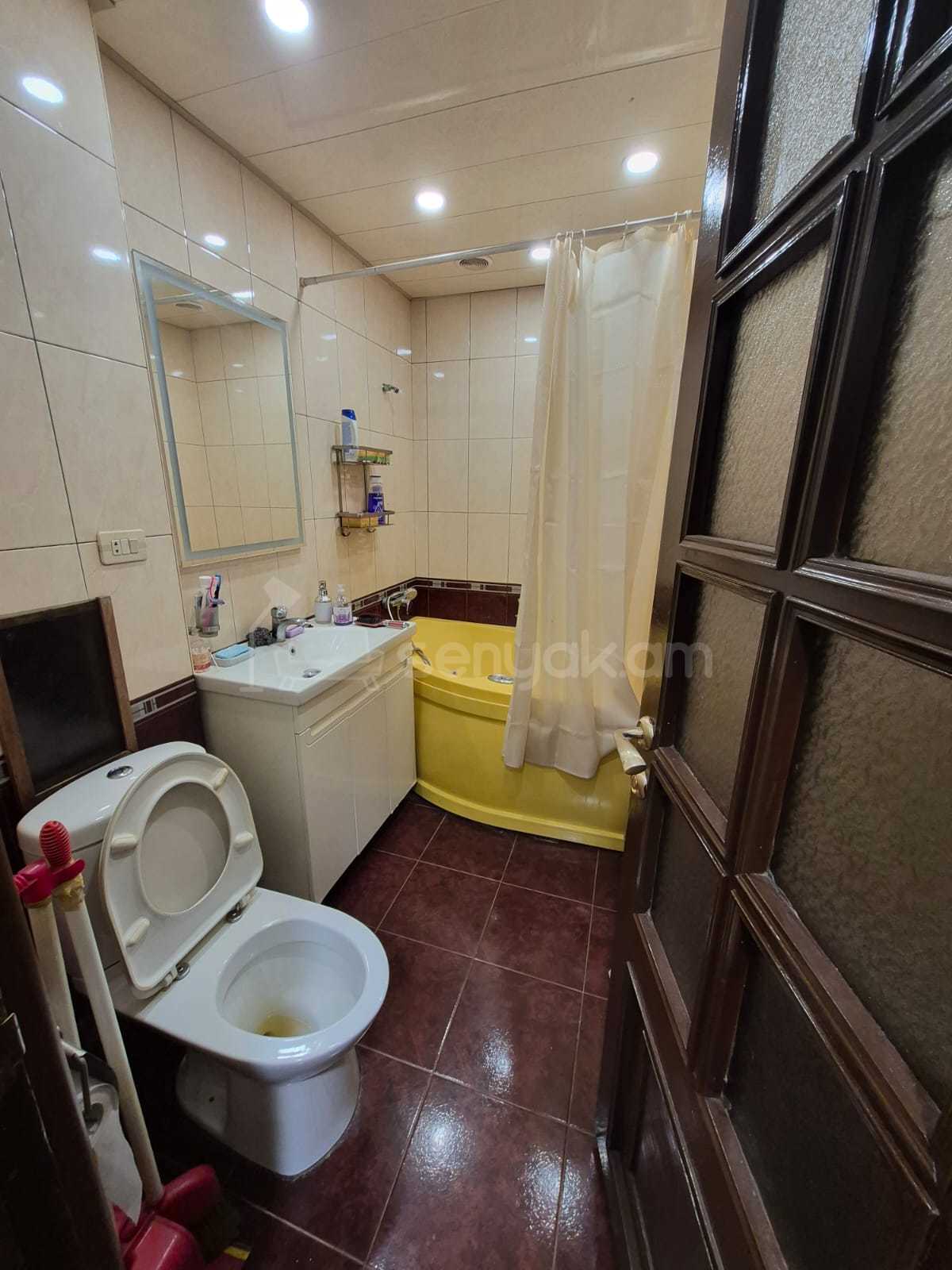 3 Սենյականոց Բնակարան, 130քմ, 1/9 հարկ, Կապիտալ Վերանորոգված