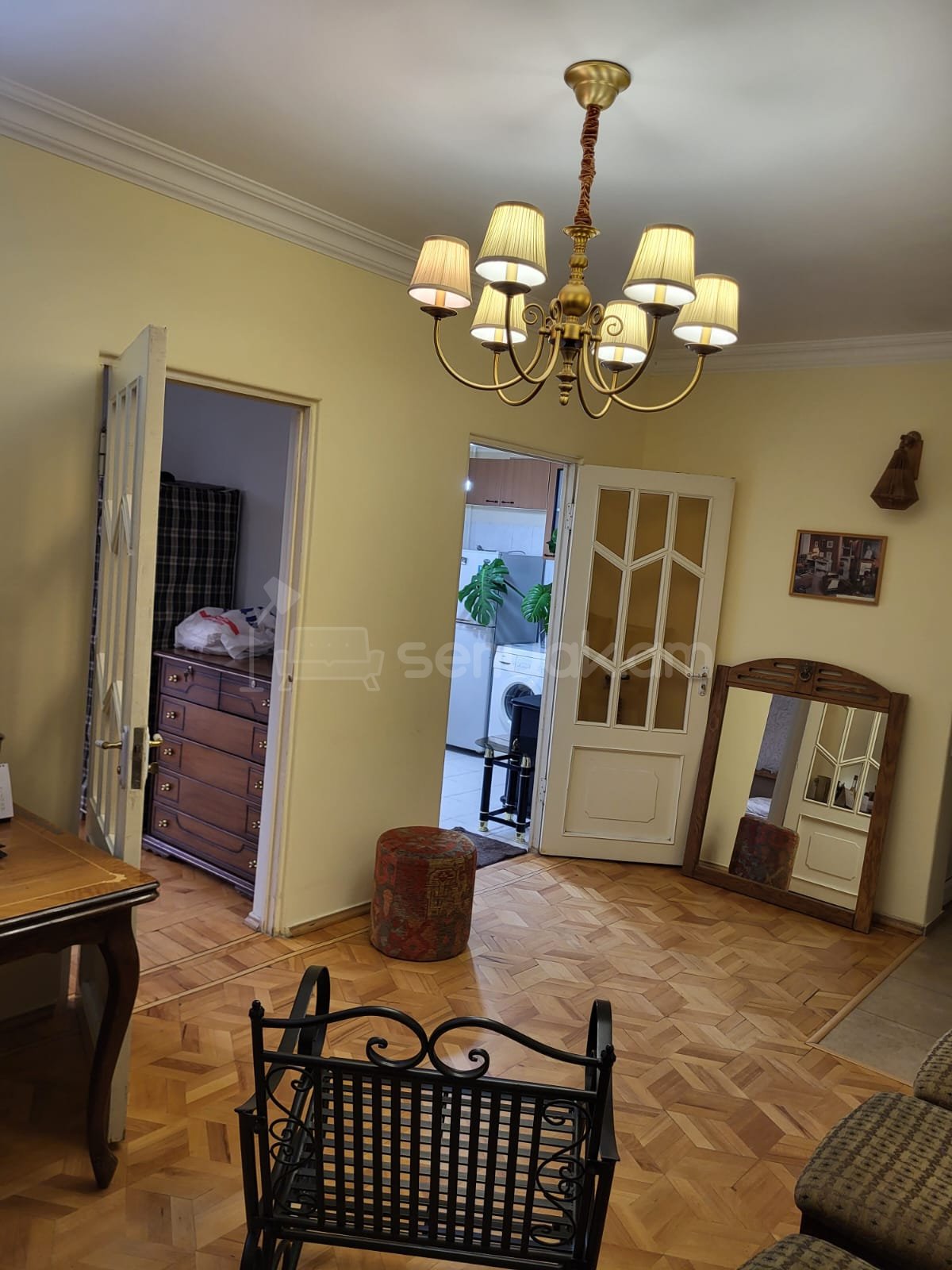 2 Սենյականոց Բնակարան Քարե Շենքում, 40քմ, 4/5 հարկ, Կապիտալ Վերանորոգված