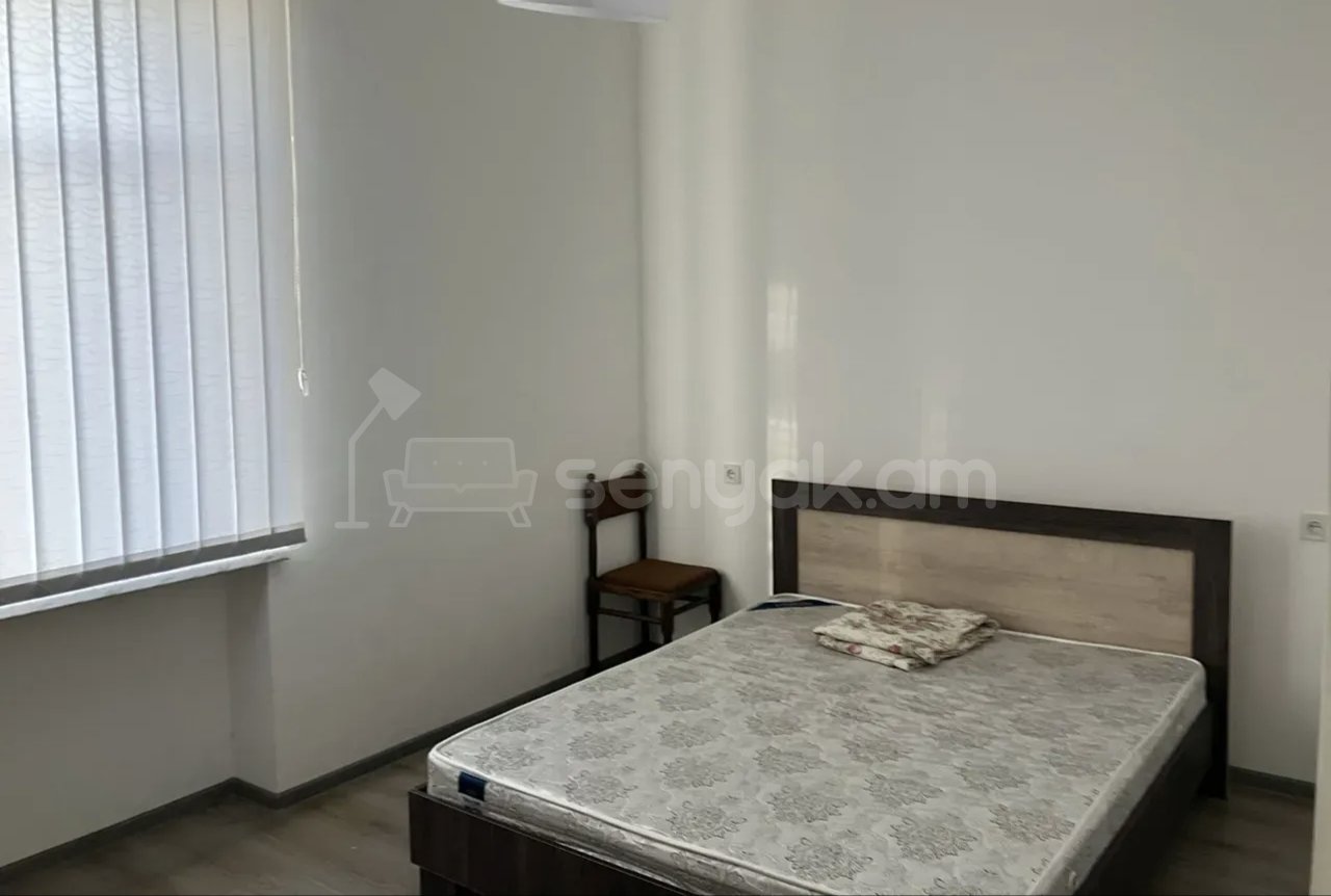 2 Սենյականոց Բնակարան Քարե Շենքում, 58քմ, 3/5 հարկ, Կապիտալ Վերանորոգված, Կահավորված