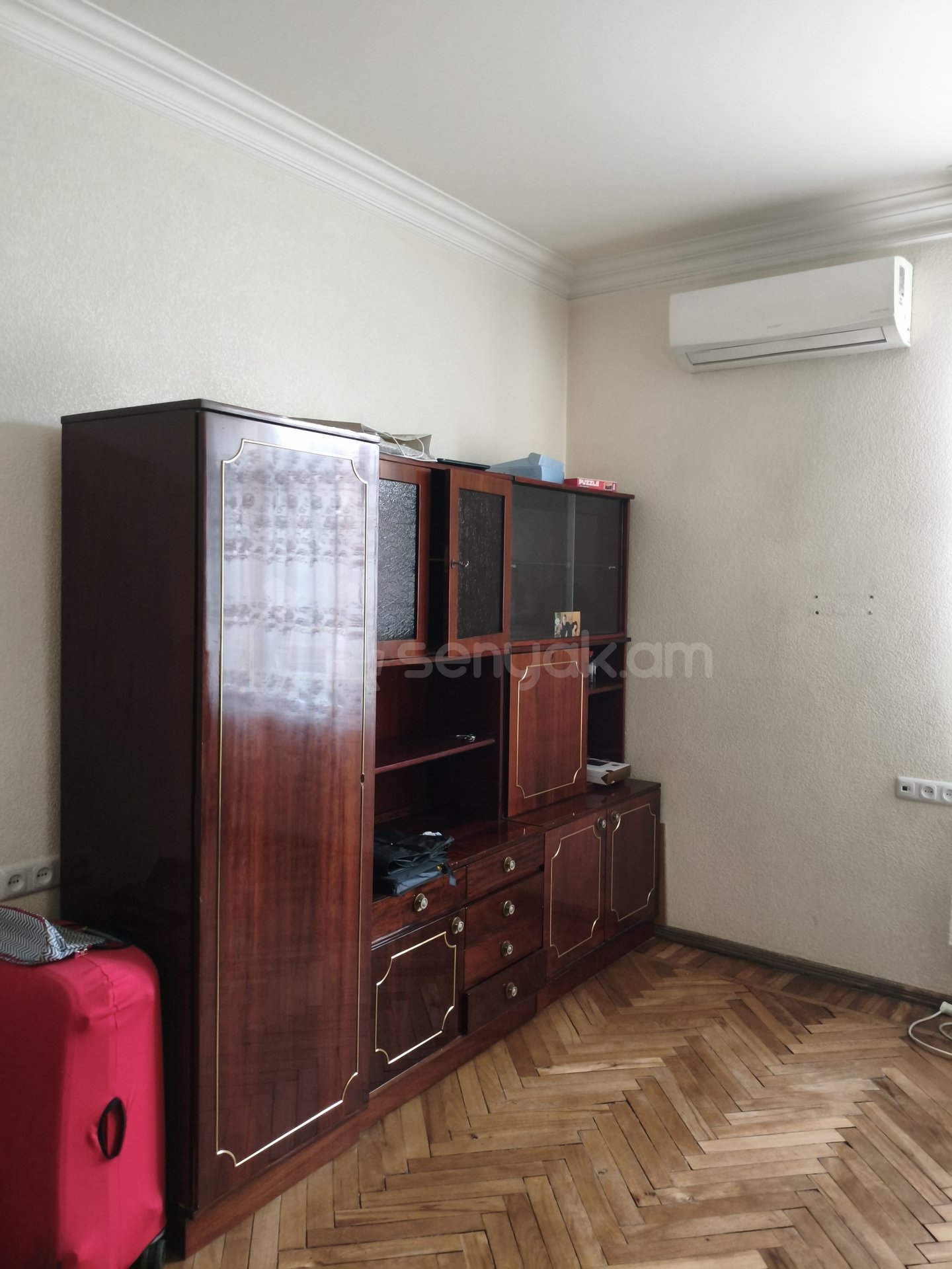 2 Սենյականոց Բնակարան Քարե Շենքում, 36քմ, 1/1 հարկ, Կոսմետիկ Վերանորոգված, Կահավորված