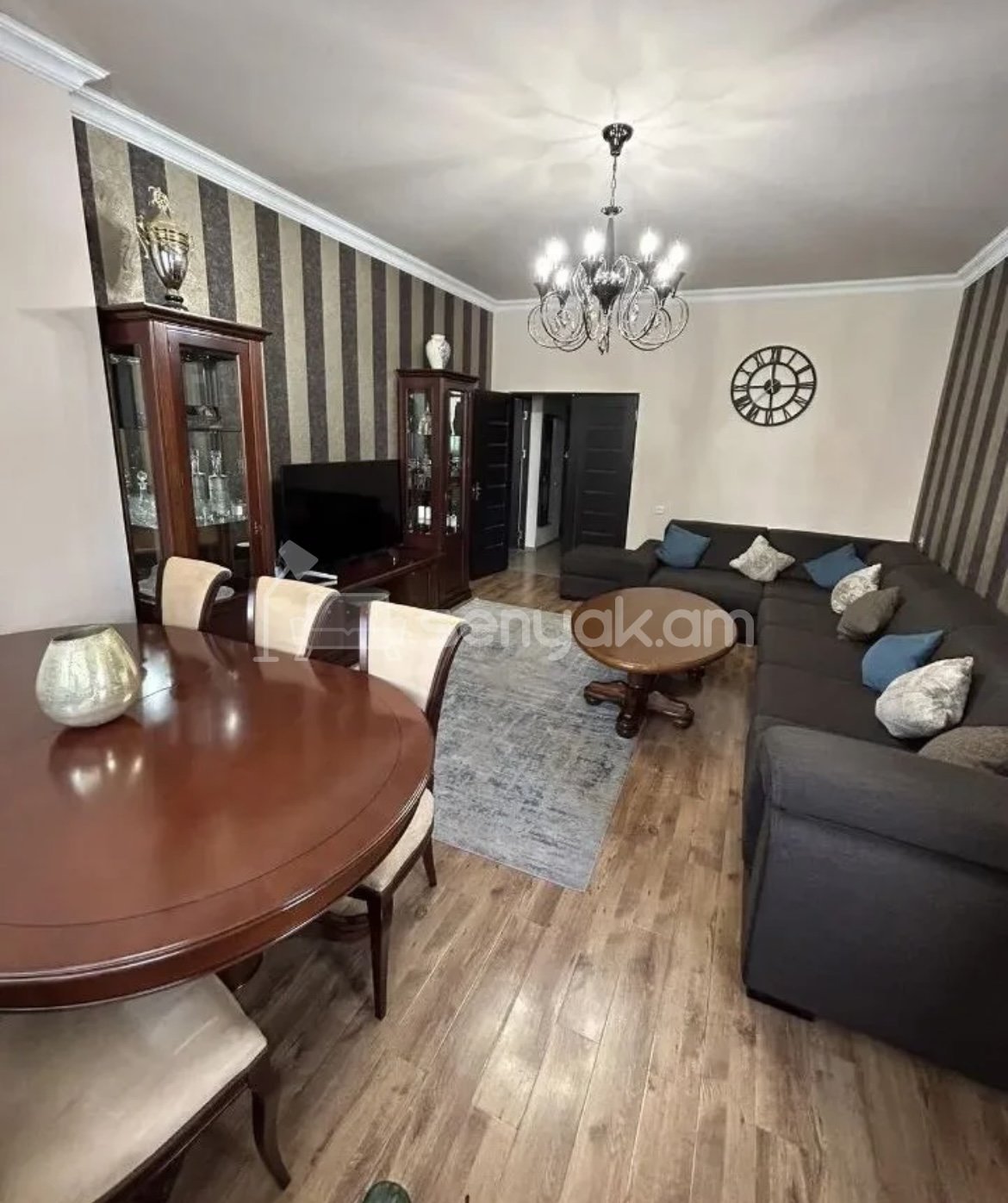 4 Սենյականոց Բնակարան, 118քմ, 2/14 հարկ, Կապիտալ Վերանորոգված