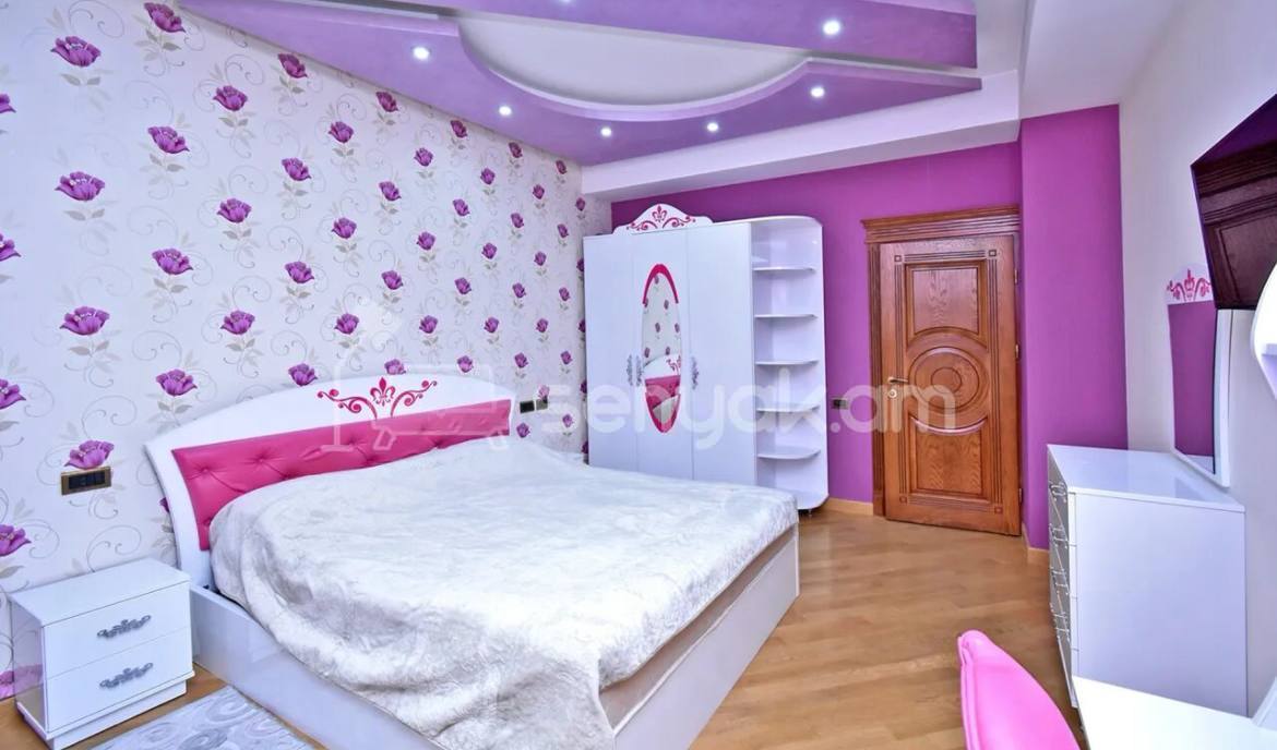 4 Սենյականոց Բնակարան, 196քմ, 6/16 հարկ, Կապիտալ Վերանորոգված