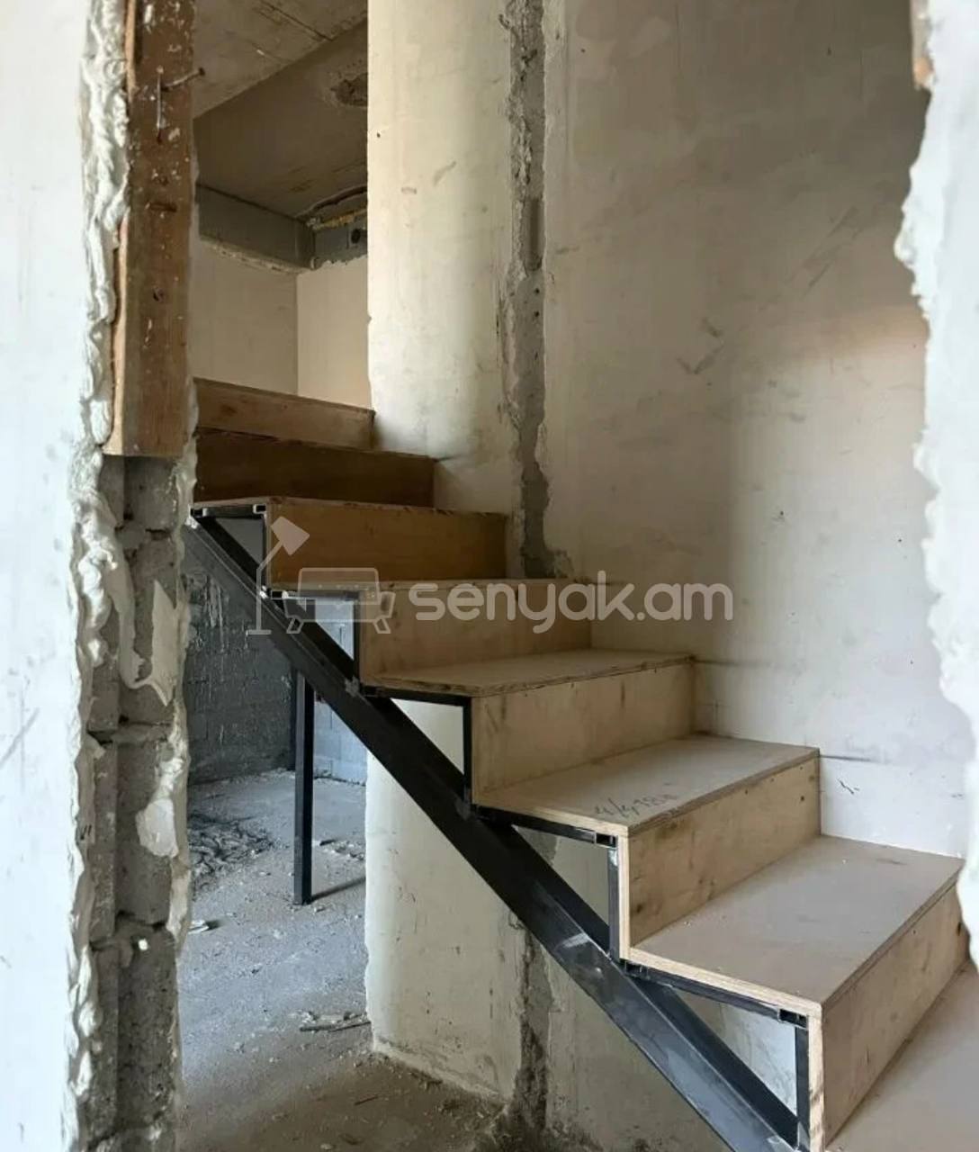 2 Սենյականոց Բնակարան, 73քմ, 3/18 հարկ, Զրոյական Վիճակում