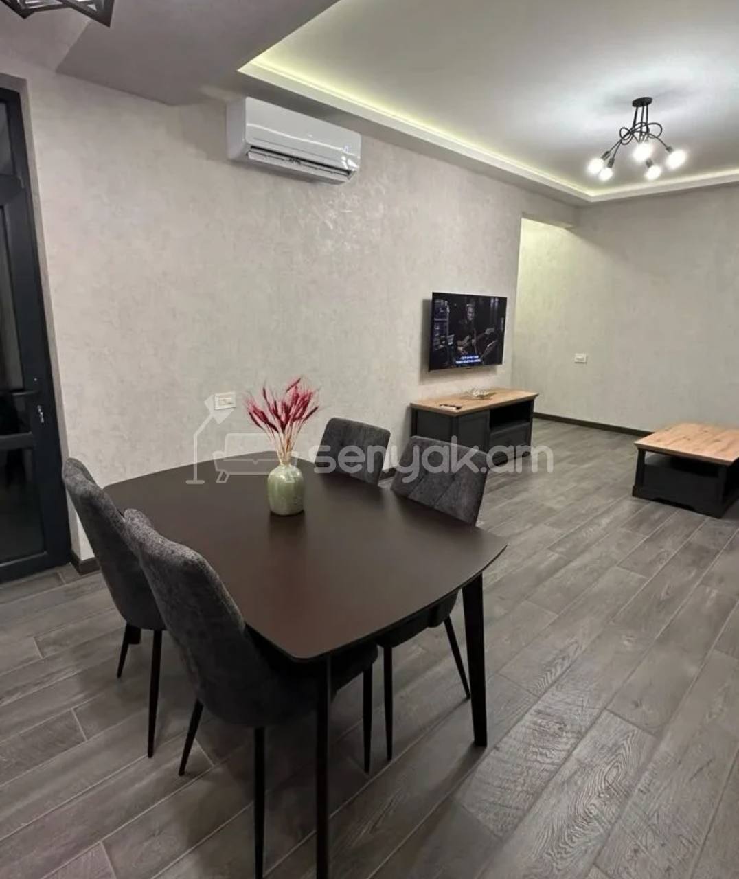 2 Սենյականոց Բնակարան, 71քմ, 2/6 հարկ, Կապիտալ Վերանորոգված