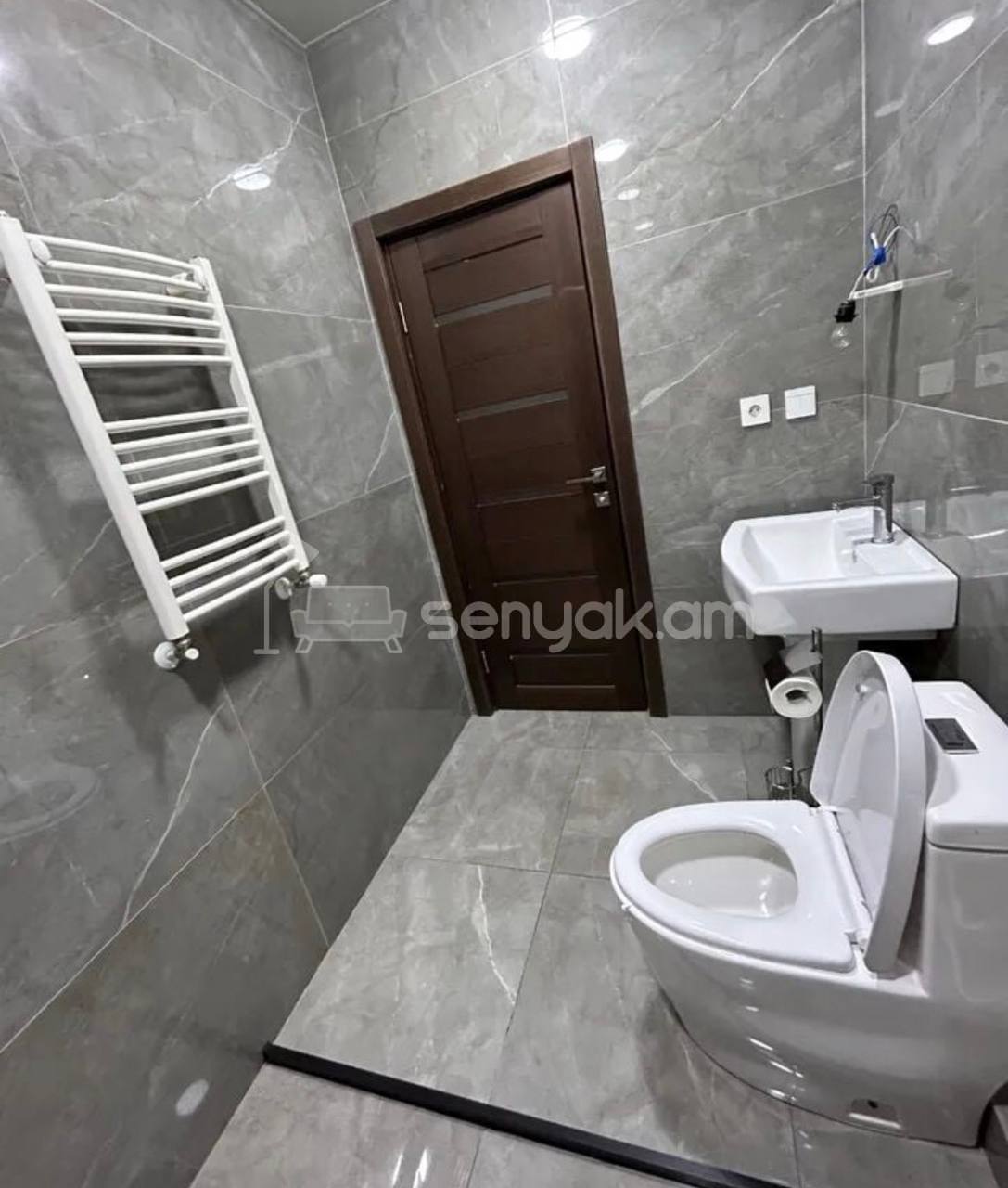 2 Սենյականոց Բնակարան, 54քմ, 2/15 հարկ, Կապիտալ Վերանորոգված