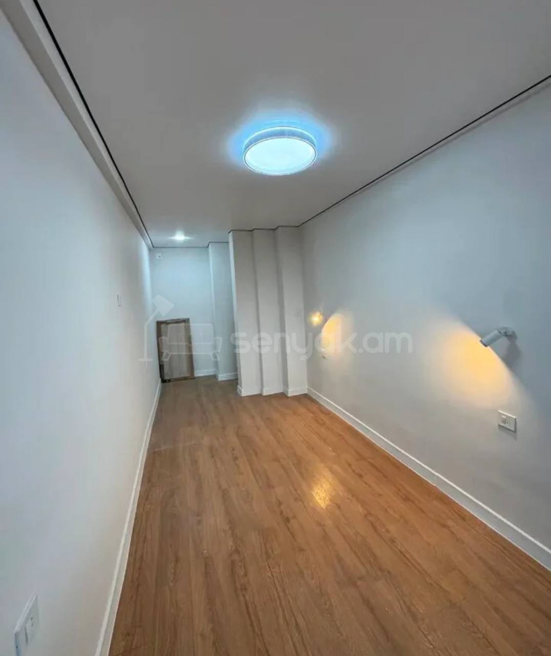 2 Սենյականոց Բնակարան, 39քմ, 9/10 հարկ, Կապիտալ Վերանորոգված