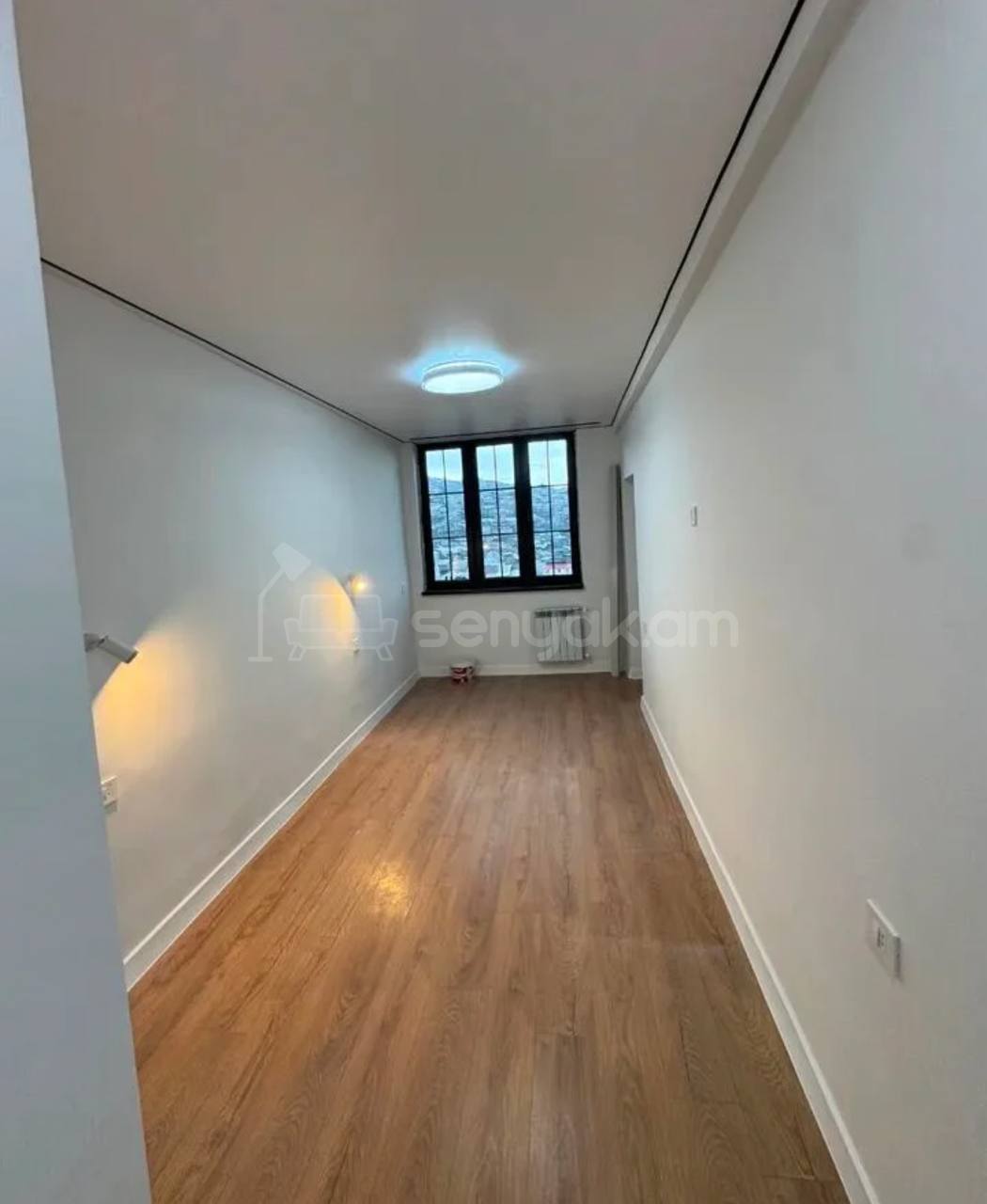 2 Սենյականոց Բնակարան, 39քմ, 9/10 հարկ, Կապիտալ Վերանորոգված