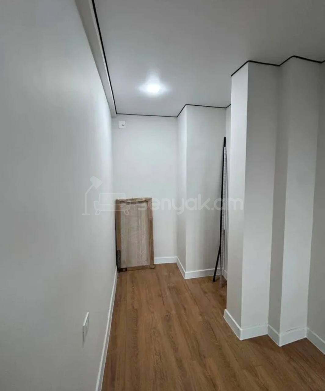 2 Սենյականոց Բնակարան, 39քմ, 9/10 հարկ, Կապիտալ Վերանորոգված