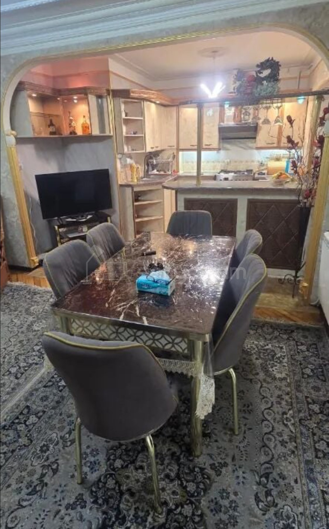 2 Սենյականոց Բնակարան Քարե Շենքում, 67քմ, 2/4 հարկ, Կապիտալ Վերանորոգված, Կահավորված