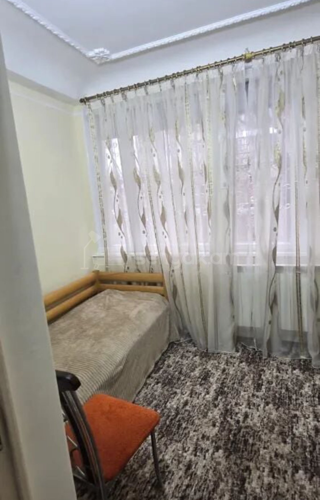 2 Սենյականոց Բնակարան Քարե Շենքում, 67քմ, 2/4 հարկ, Կապիտալ Վերանորոգված, Կահավորված