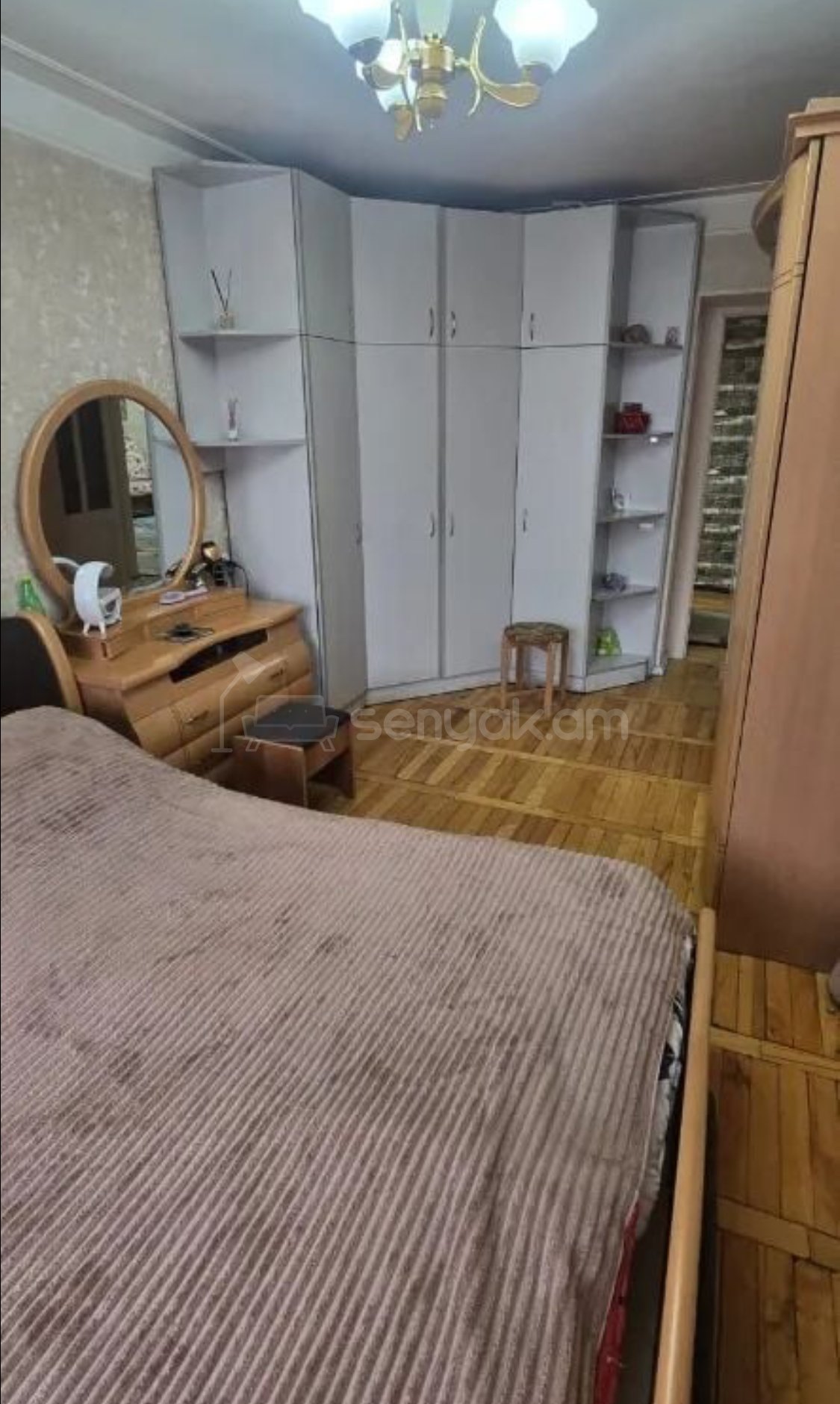 2 Սենյականոց Բնակարան Քարե Շենքում, 67քմ, 2/4 հարկ, Կապիտալ Վերանորոգված, Կահավորված