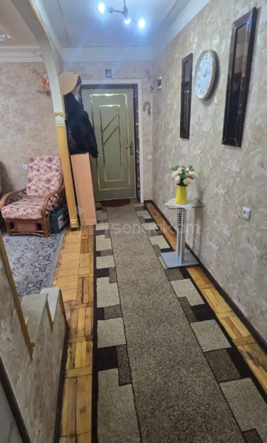 2 Սենյականոց Բնակարան Քարե Շենքում, 67քմ, 2/4 հարկ, Կապիտալ Վերանորոգված, Կահավորված