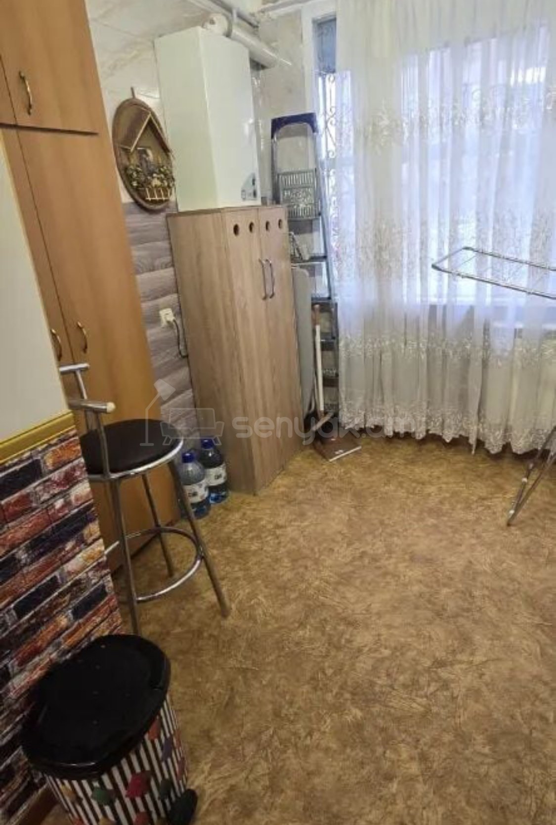 2 Սենյականոց Բնակարան Քարե Շենքում, 67քմ, 2/4 հարկ, Կապիտալ Վերանորոգված, Կահավորված