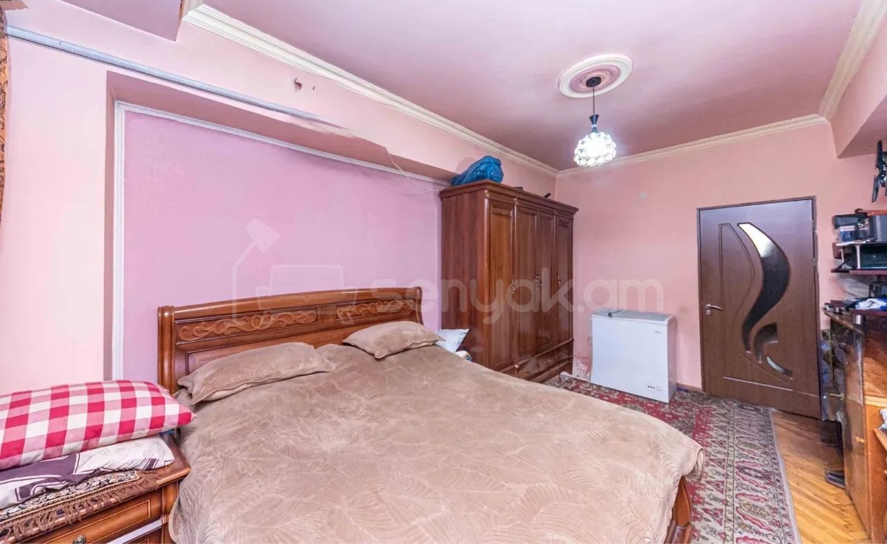 3 Սենյականոց Բնակարան, 95քմ, 10/10 հարկ, Կապիտալ Վերանորոգված