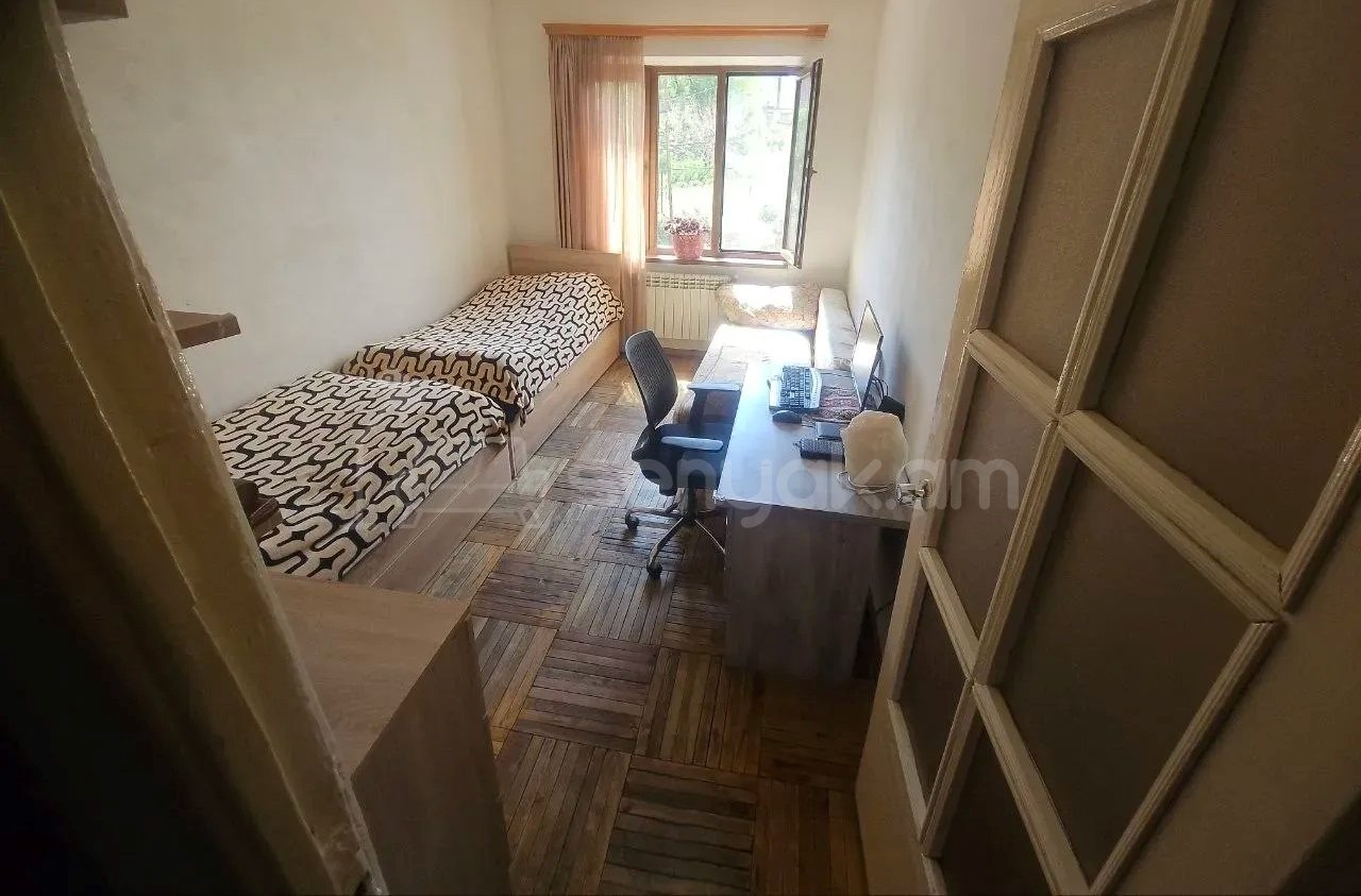 3 Սենյականոց Բնակարան, 76քմ, 3/9 հարկ, Կապիտալ Վերանորոգված