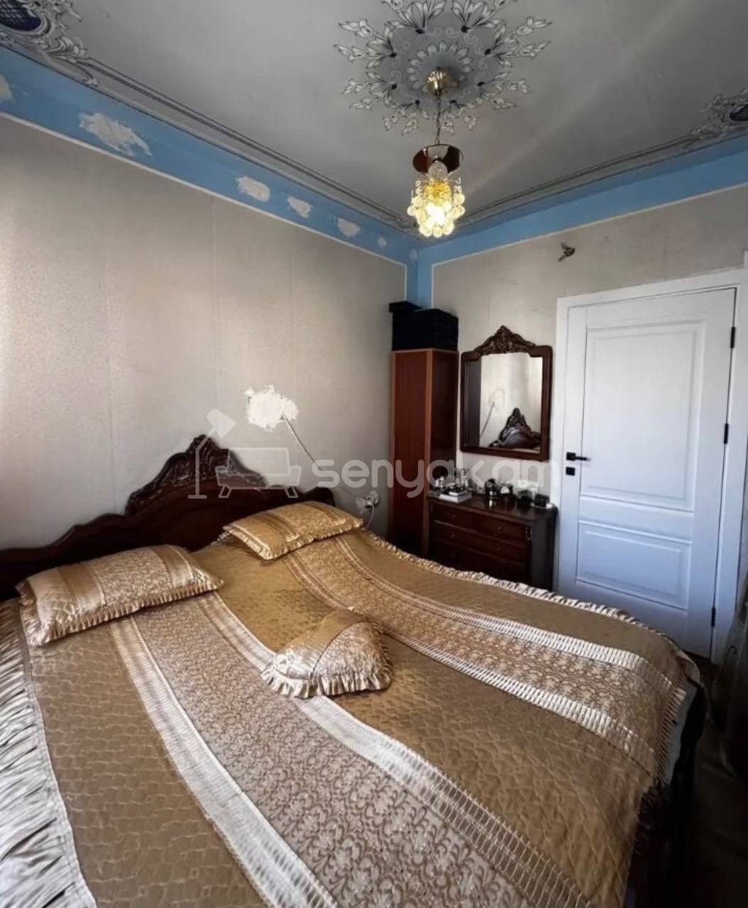 4 Սենյականոց Բնակարան, 86քմ, 5/9 հարկ, Նորմալ Վիճակում