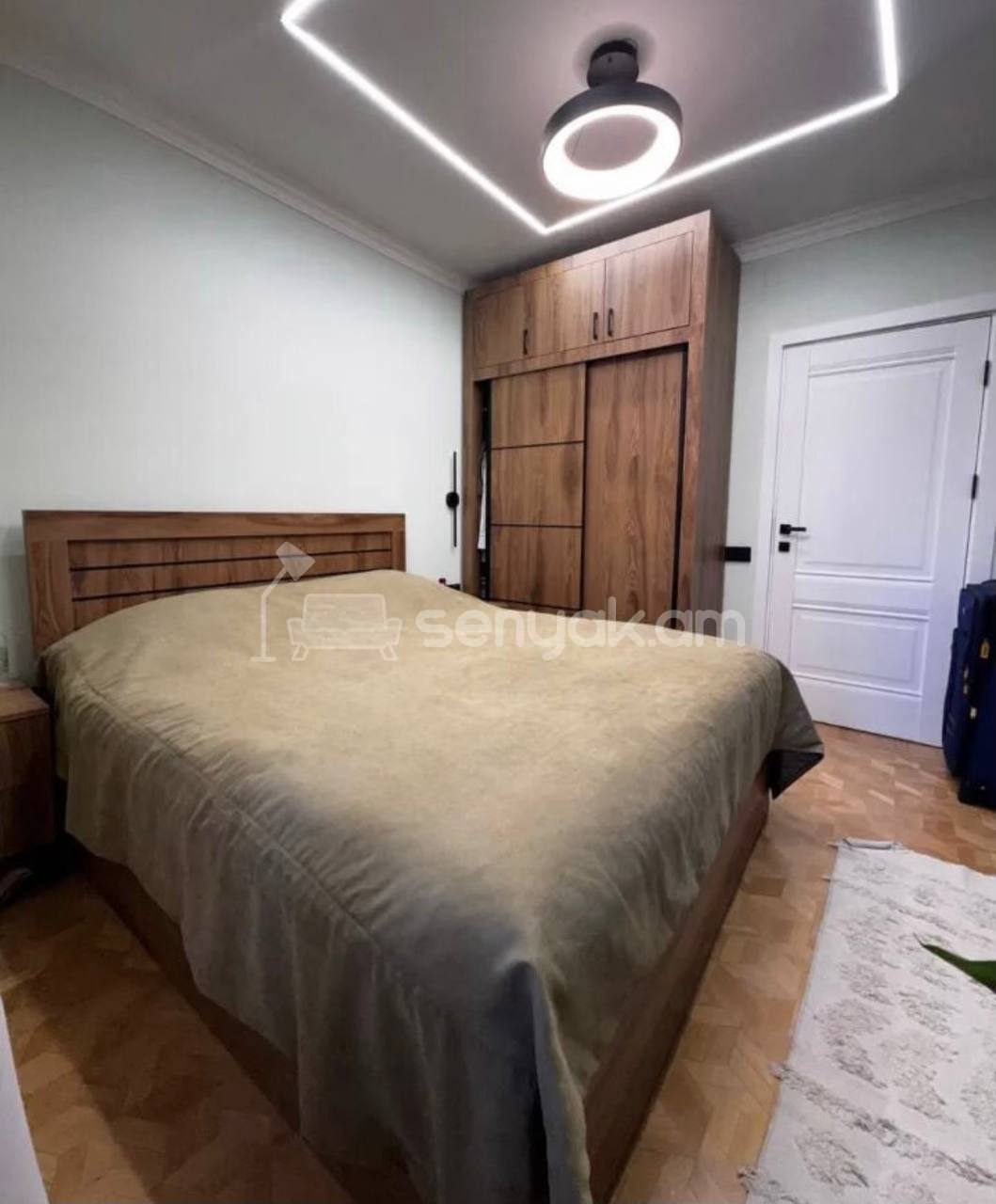 4 Սենյականոց Բնակարան, 86քմ, 5/9 հարկ, Նորմալ Վիճակում