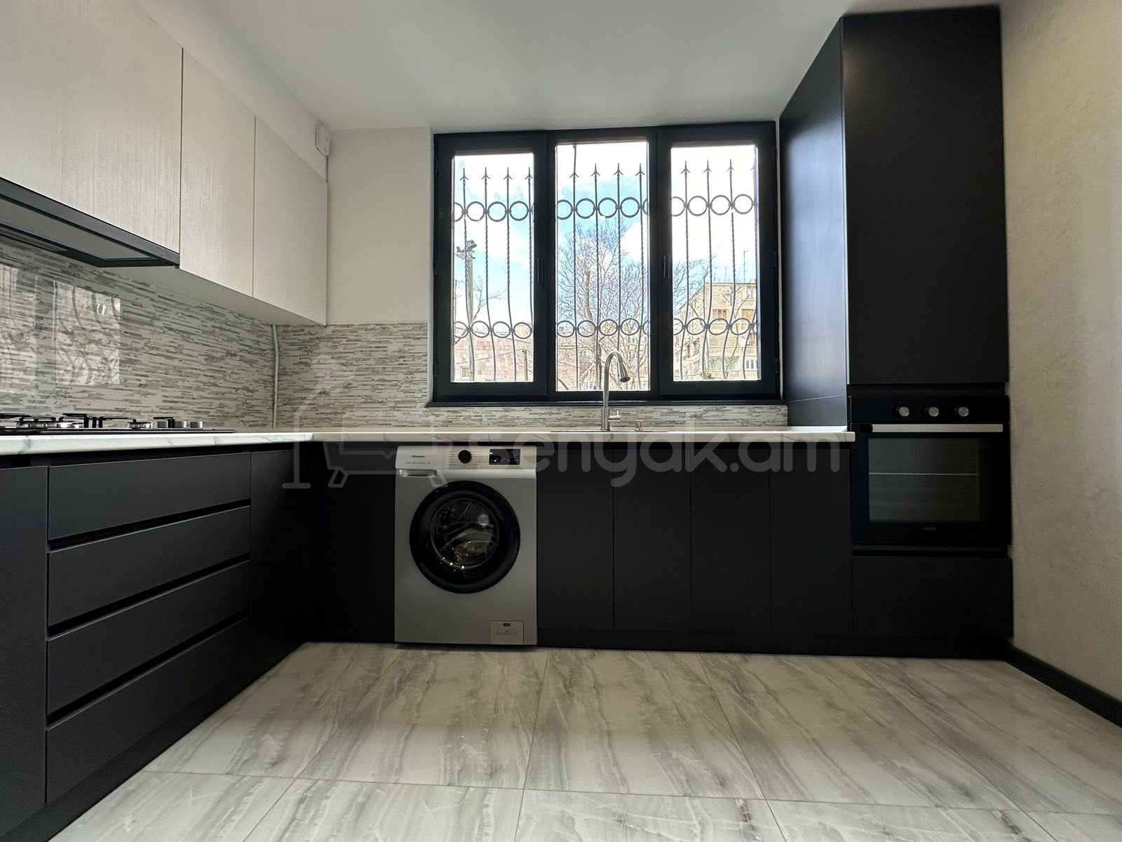 2 Սենյականոց Բնակարան, 53քմ, 1/9 հարկ, Դիզայներական Վերանորոգված