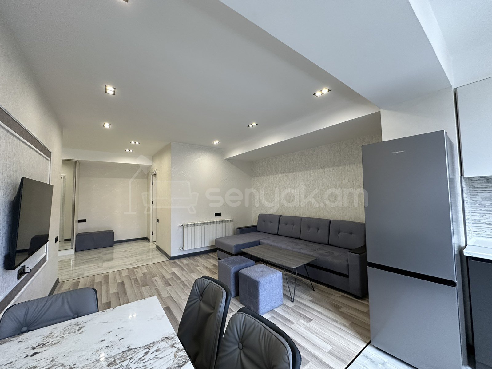 2 Սենյականոց Բնակարան, 53քմ, 1/9 հարկ, Դիզայներական Վերանորոգված