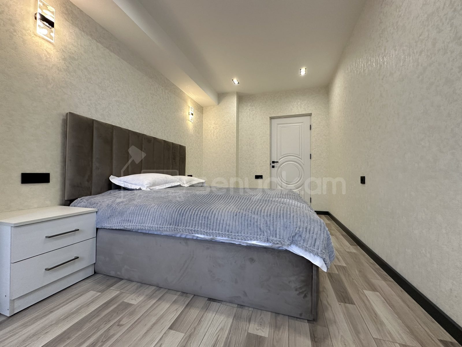 2 Սենյականոց Բնակարան, 53քմ, 1/9 հարկ, Դիզայներական Վերանորոգված