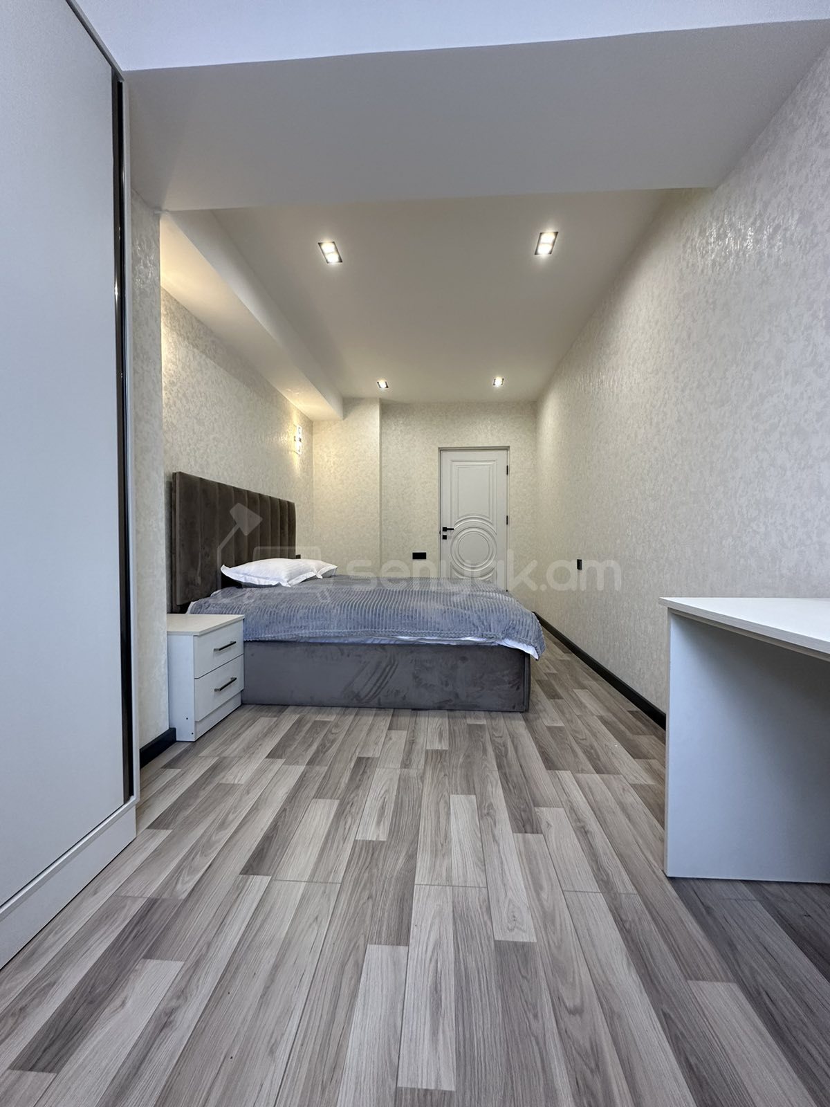 2 Սենյականոց Բնակարան, 53քմ, 1/9 հարկ, Դիզայներական Վերանորոգված