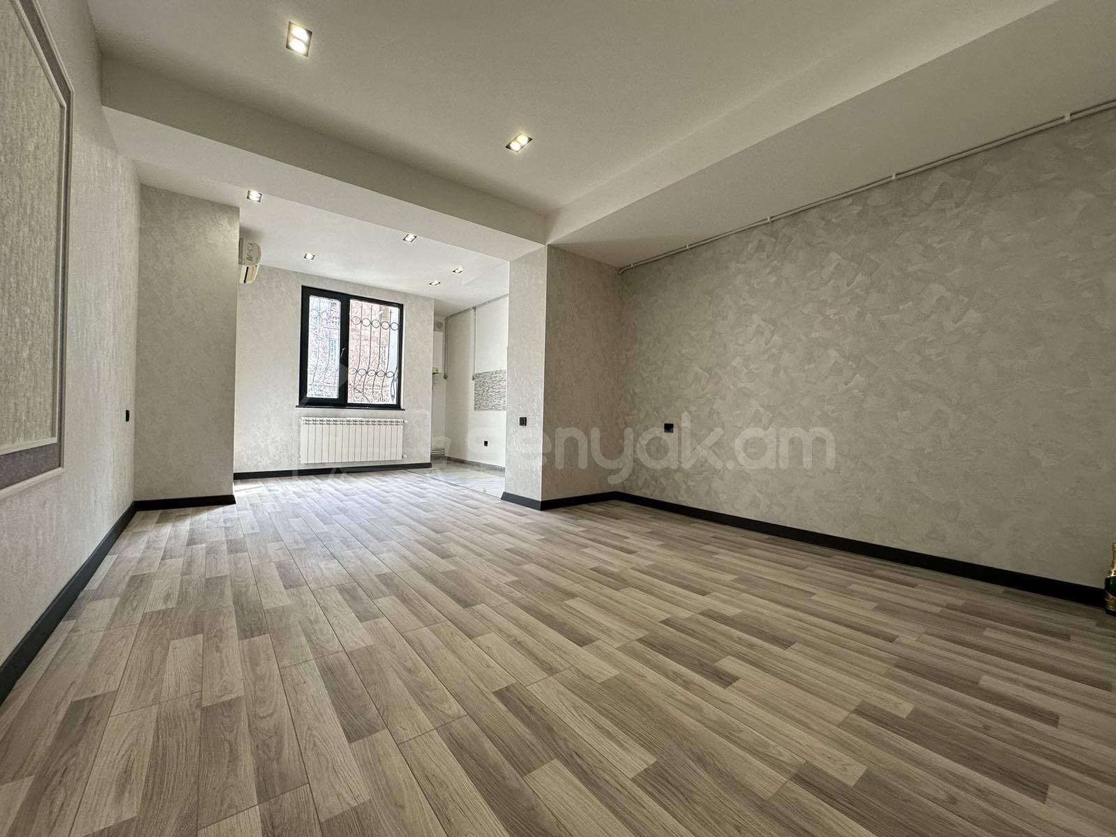 2 Սենյականոց Բնակարան, 53քմ, 1/9 հարկ, Դիզայներական Վերանորոգված