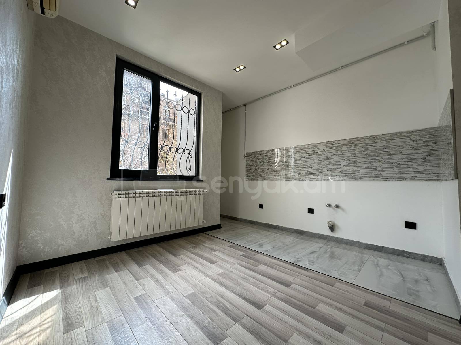 2 Սենյականոց Բնակարան, 53քմ, 1/9 հարկ, Դիզայներական Վերանորոգված