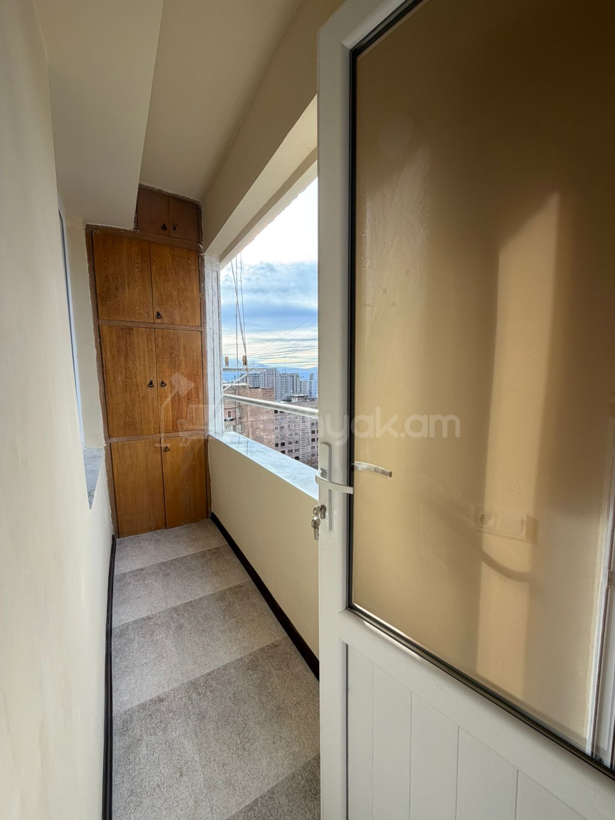 4 Սենյականոց Բնակարան, 90քմ, 10/15 հարկ, Դիզայներական Վերանորոգված, Կահավորված