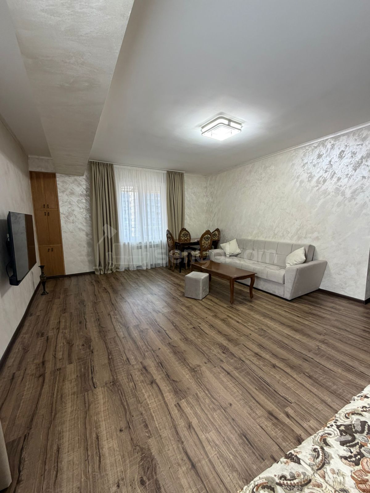 4 Սենյականոց Բնակարան, 90քմ, 10/15 հարկ, Դիզայներական Վերանորոգված, Կահավորված