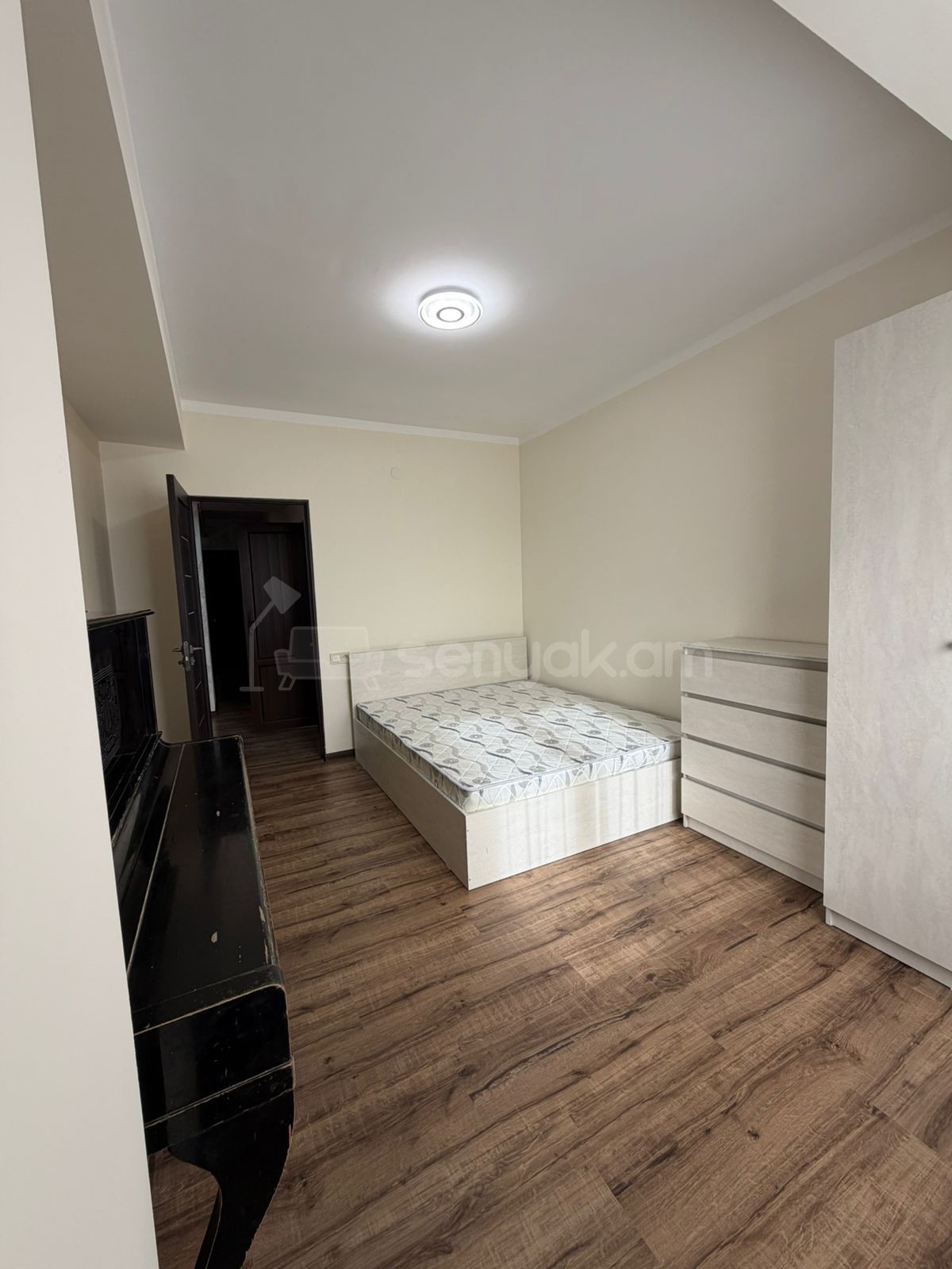 4 Սենյականոց Բնակարան, 90քմ, 10/15 հարկ, Դիզայներական Վերանորոգված, Կահավորված