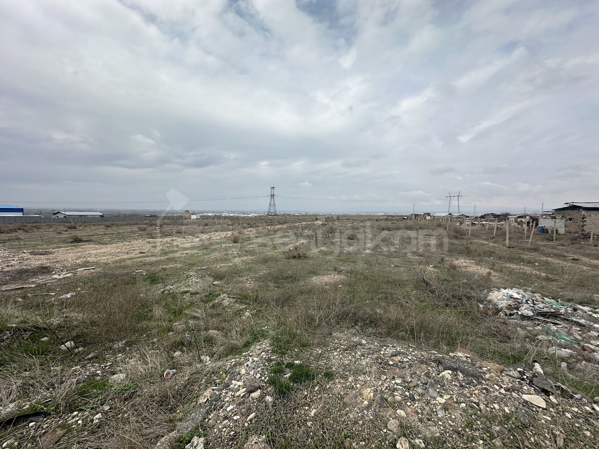 Հողատարածք, 1765քմ