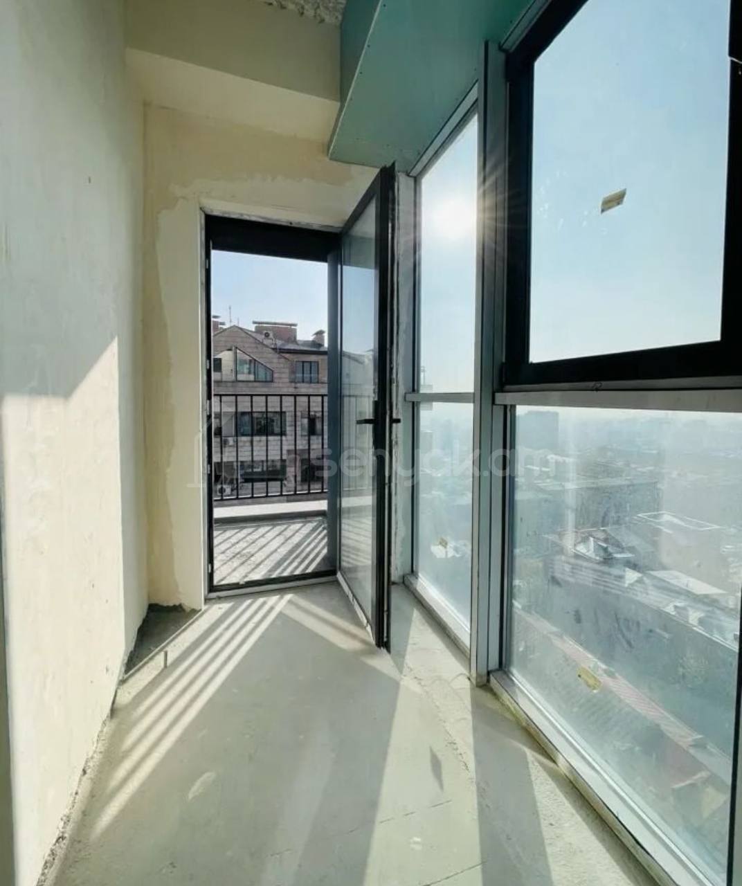 3 Սենյականոց Բնակարան, 84քմ, 15/18 հարկ, Զրոյական Վիճակում