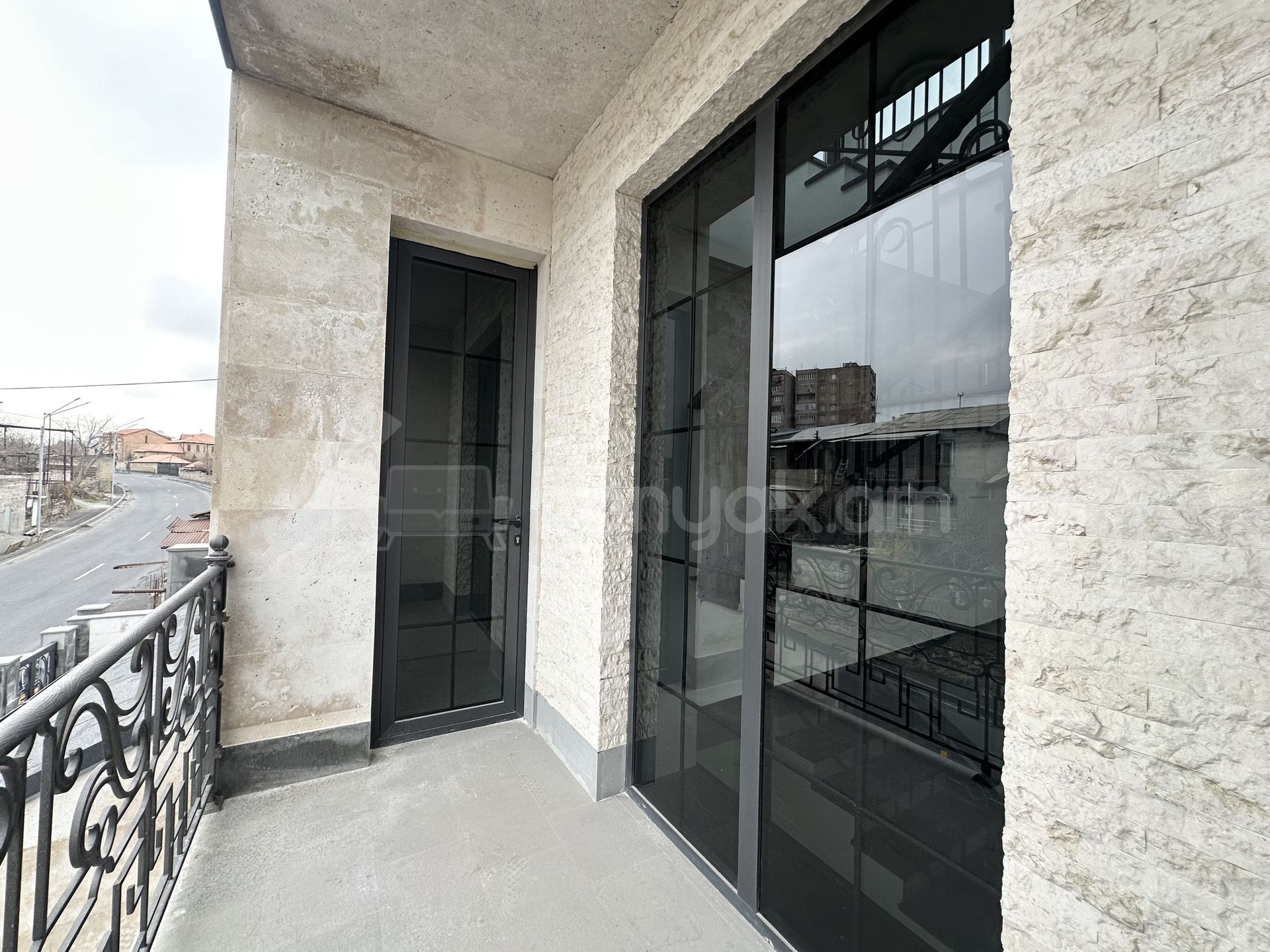 Օֆիսային Տարածք, 130քմ, Կապիտալ Վերանորոգված