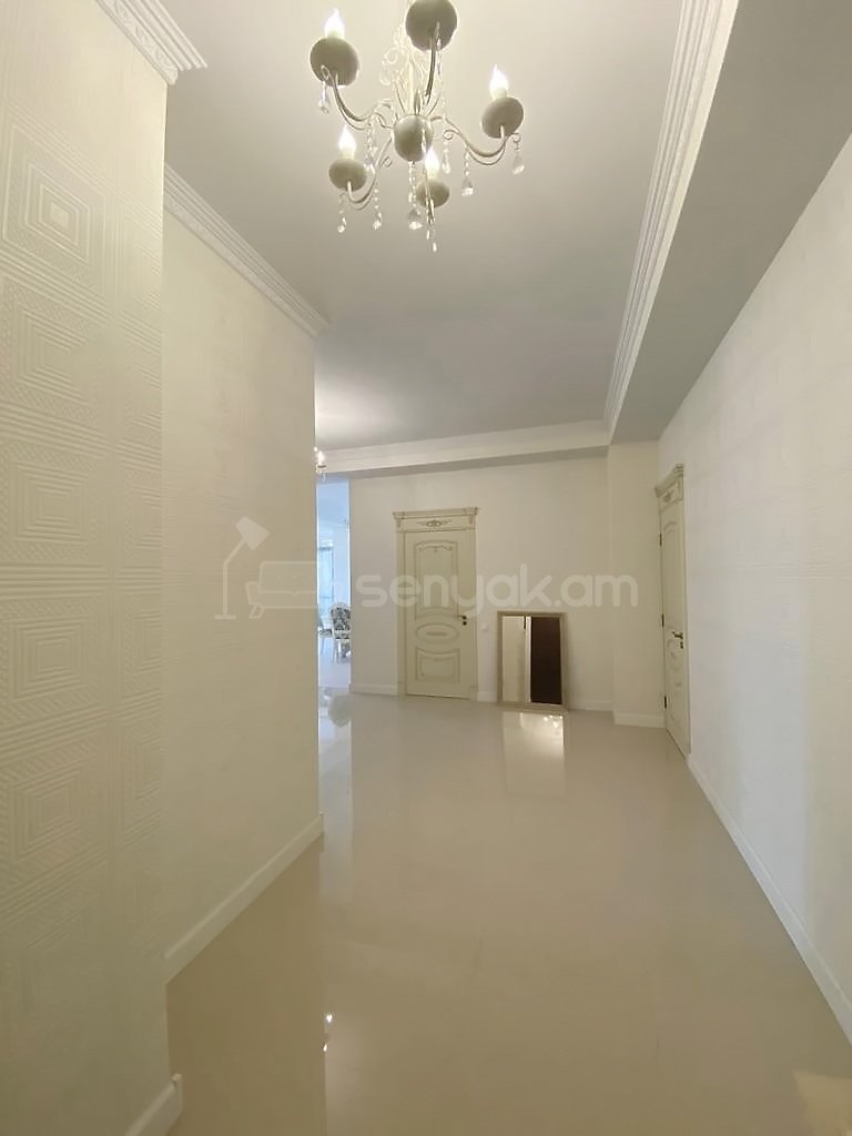 4 Սենյականոց Բնակարան Նորակառույցում, 191քմ, 5/21 հարկ, Կապիտալ Վերանորոգված