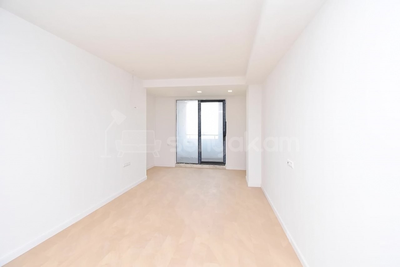 4 Սենյականոց Բնակարան Նորակառույցում, 208քմ, 17/21 հարկ, Կապիտալ Վերանորոգված